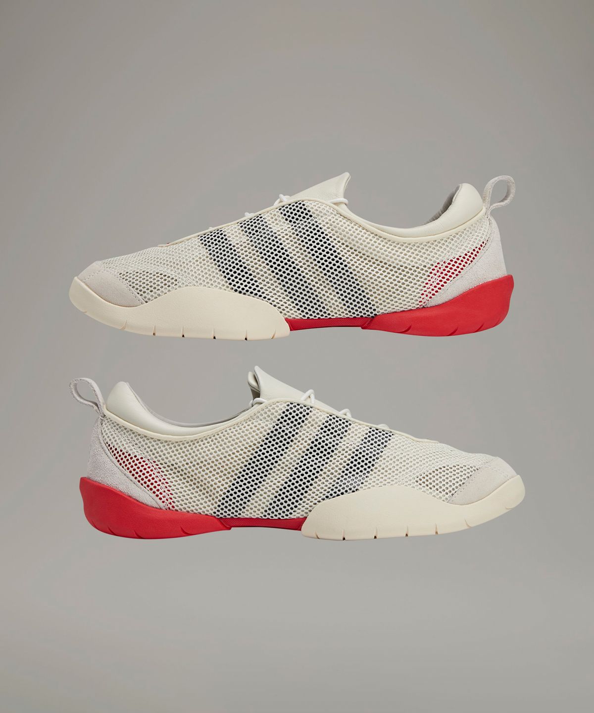 와이쓰리(Y-3) Y-3 REGU - 크림화이트:레드 / JQ2429