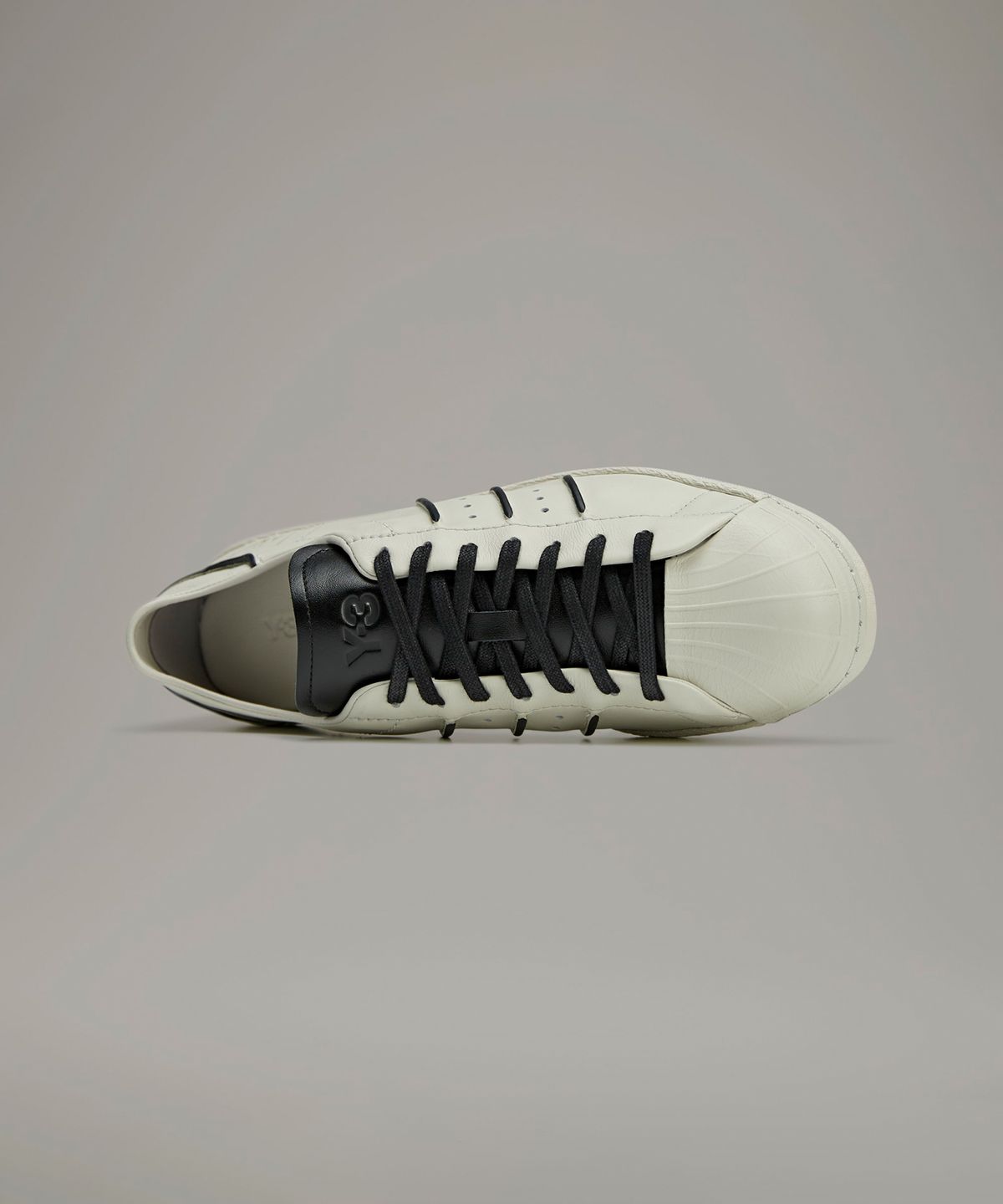 와이쓰리(Y-3) Y-3 슈퍼스타 - 탈크 / JS0576