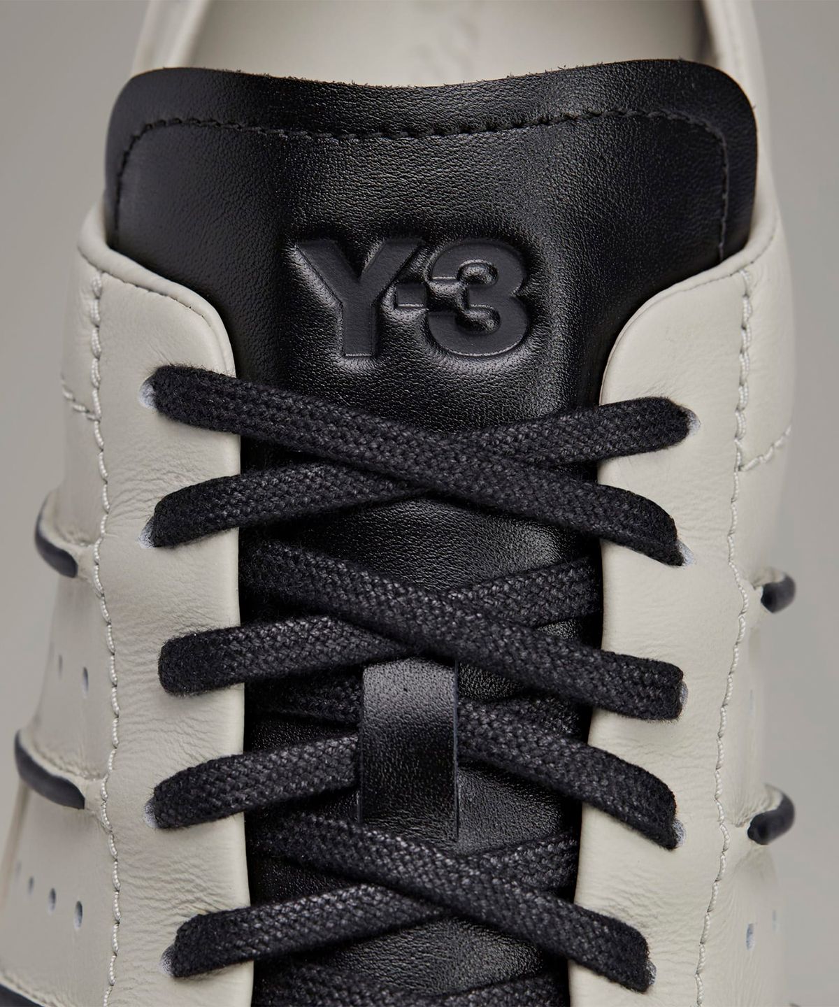와이쓰리(Y-3) Y-3 슈퍼스타 - 탈크 / JS0576