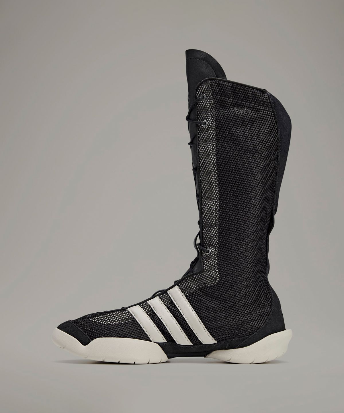 와이쓰리(Y-3) Y-3 REGU 부츠 - 블랙 / JH8062