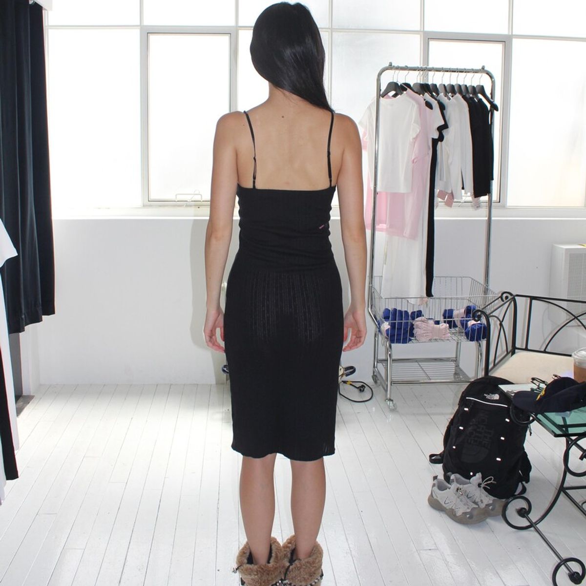 어텐즈(ATTENDS) Attends Island sleeveless dress (Black)