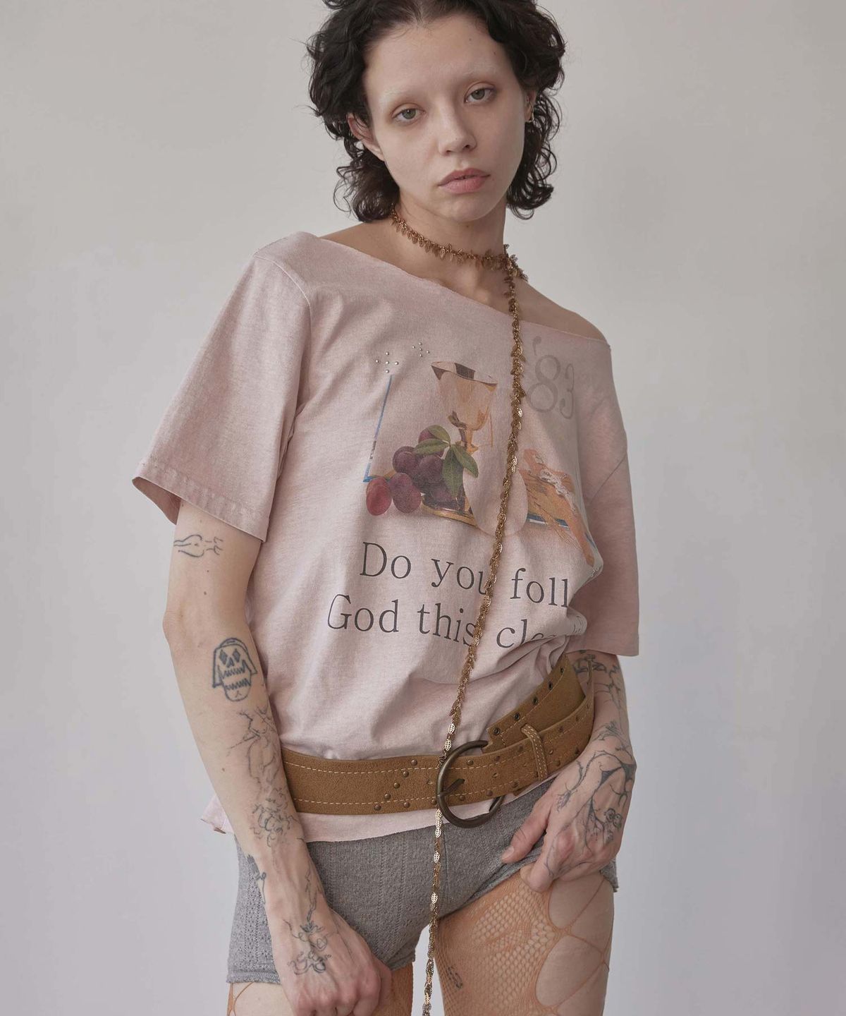스컬프터(SCULPTOR) 83 Faith Cut Out Tee Washed Apricot