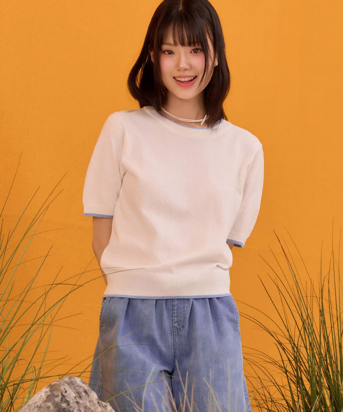 체이스컬트(CHASECULT) 여성 크루넥 팁배색 스웨터-화이트