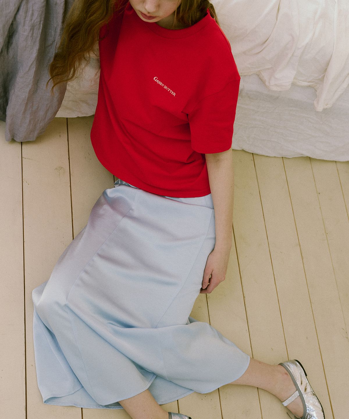 그린버터(GREENBUTTER) Silky banding Skirt (Light Blue)