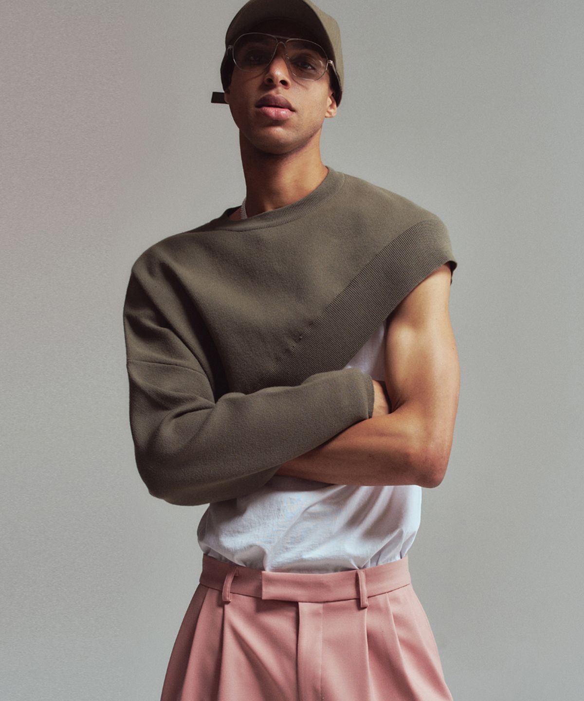 에르에르(ERER) [UN] Diagonal crop knit Khaki
