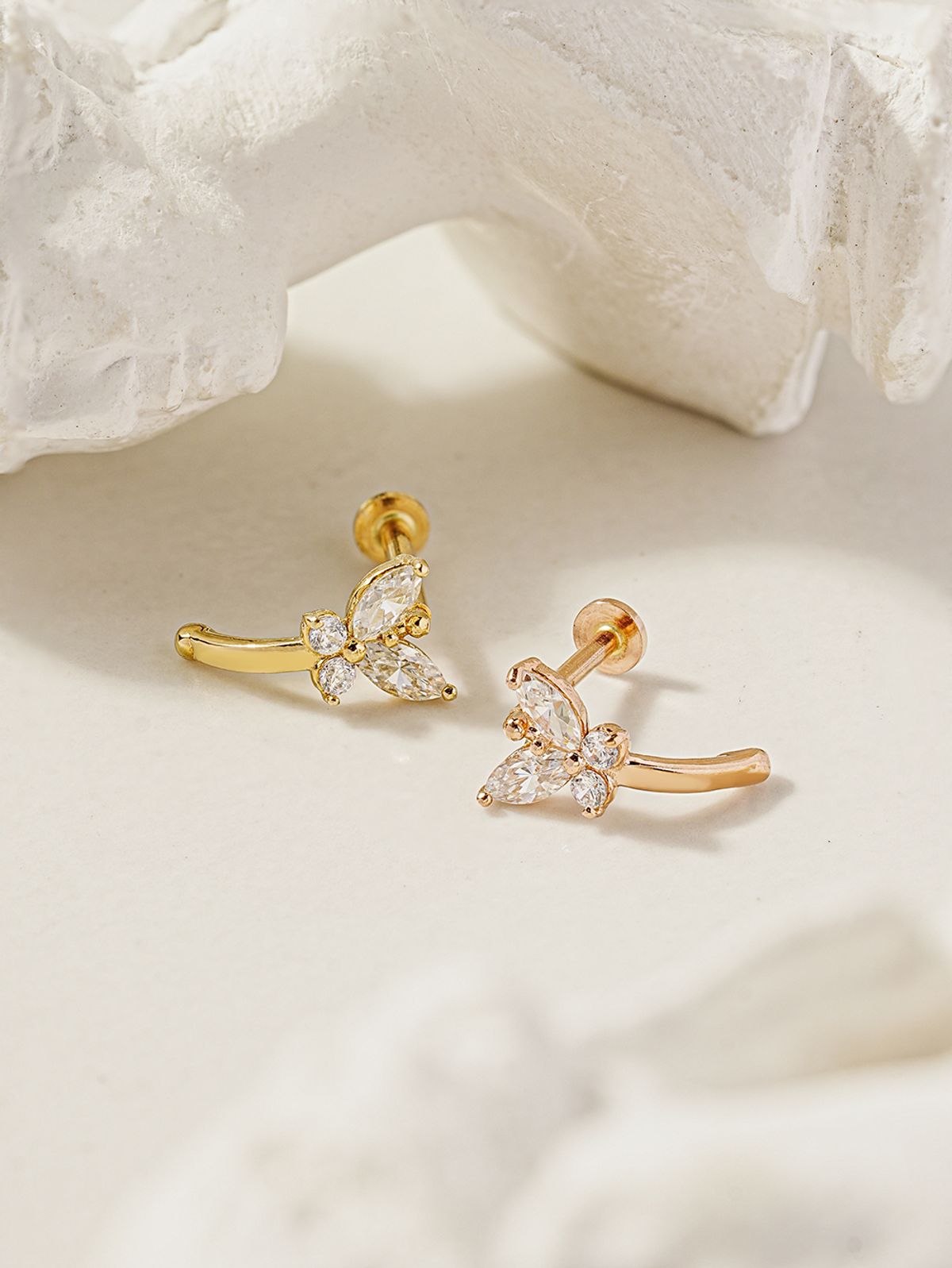 미니멀피어싱(MINIMALPIERCING) 14K 인터널 나비 하프 링 라블렛 피어싱
