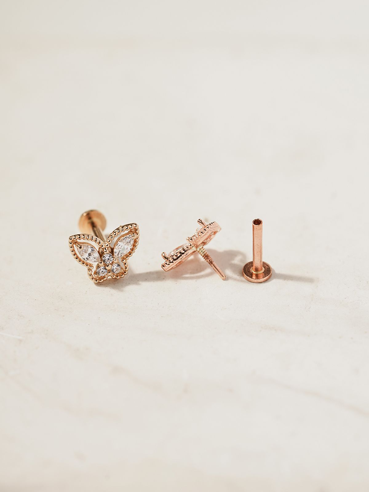 미니멀피어싱(MINIMALPIERCING) 14K 인터널 크리스탈 입체 나비 라블렛 피어싱