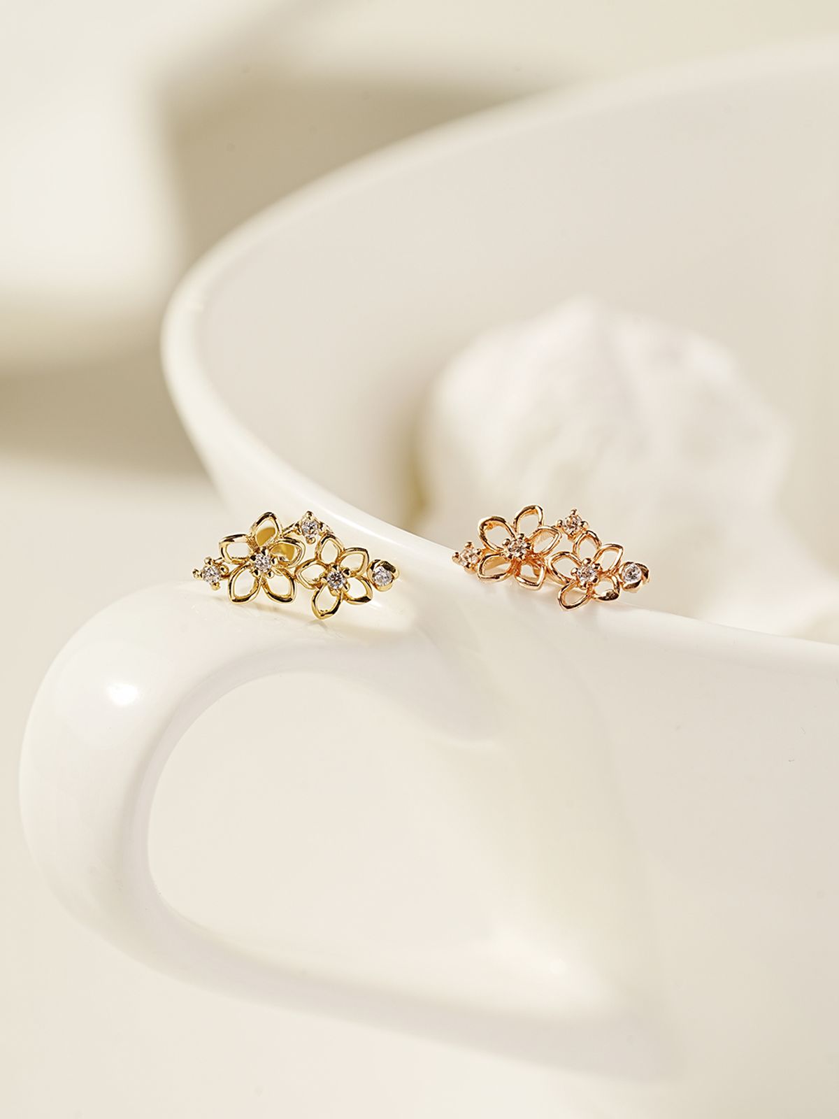 미니멀피어싱(MINIMALPIERCING) 14K 인터널 트윈 플라워 라블렛 피어싱