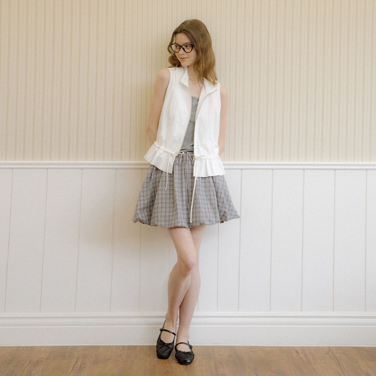 던드롭(DUNDROP) DD_Zipper sleeveless vest_WHITE