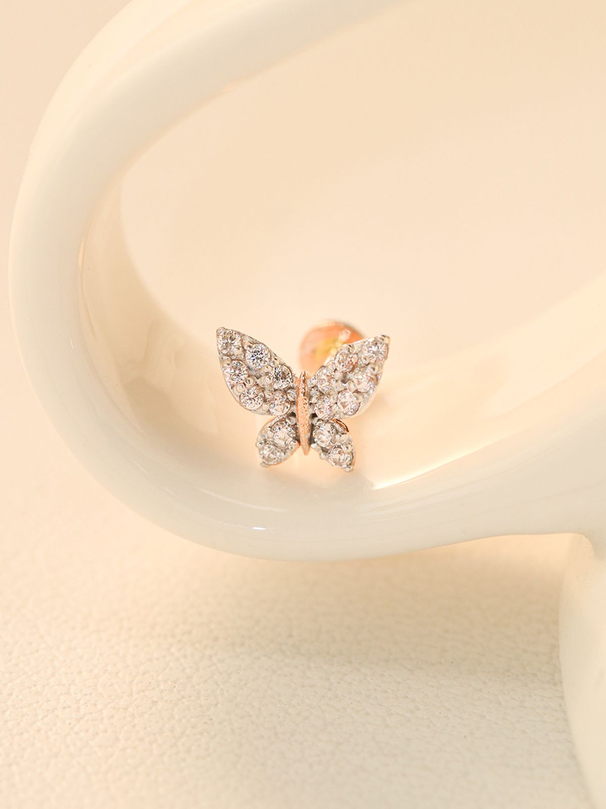 미니멀피어싱(MINIMALPIERCING) 14K 인터널 화이트 크리스탈 블링 나비 라블렛 피어싱