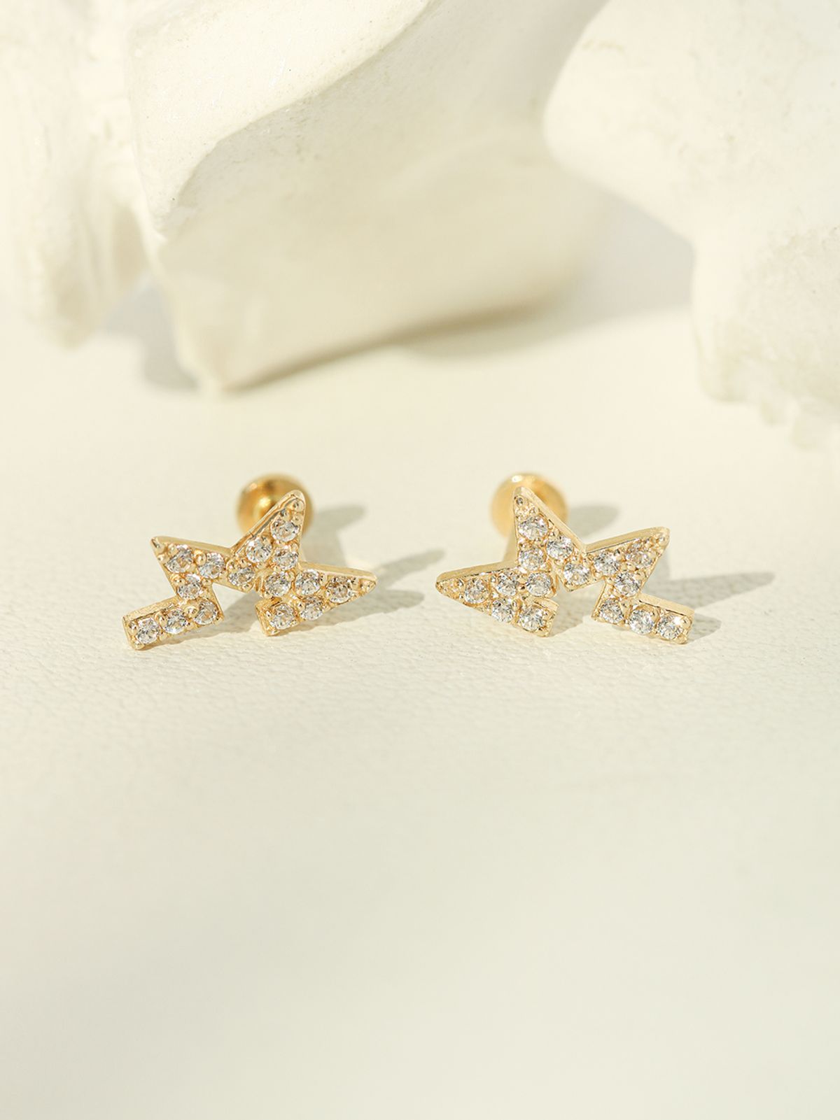 미니멀피어싱(MINIMALPIERCING) 14K 인터널 언발 큐빅 별 라블렛 피어싱