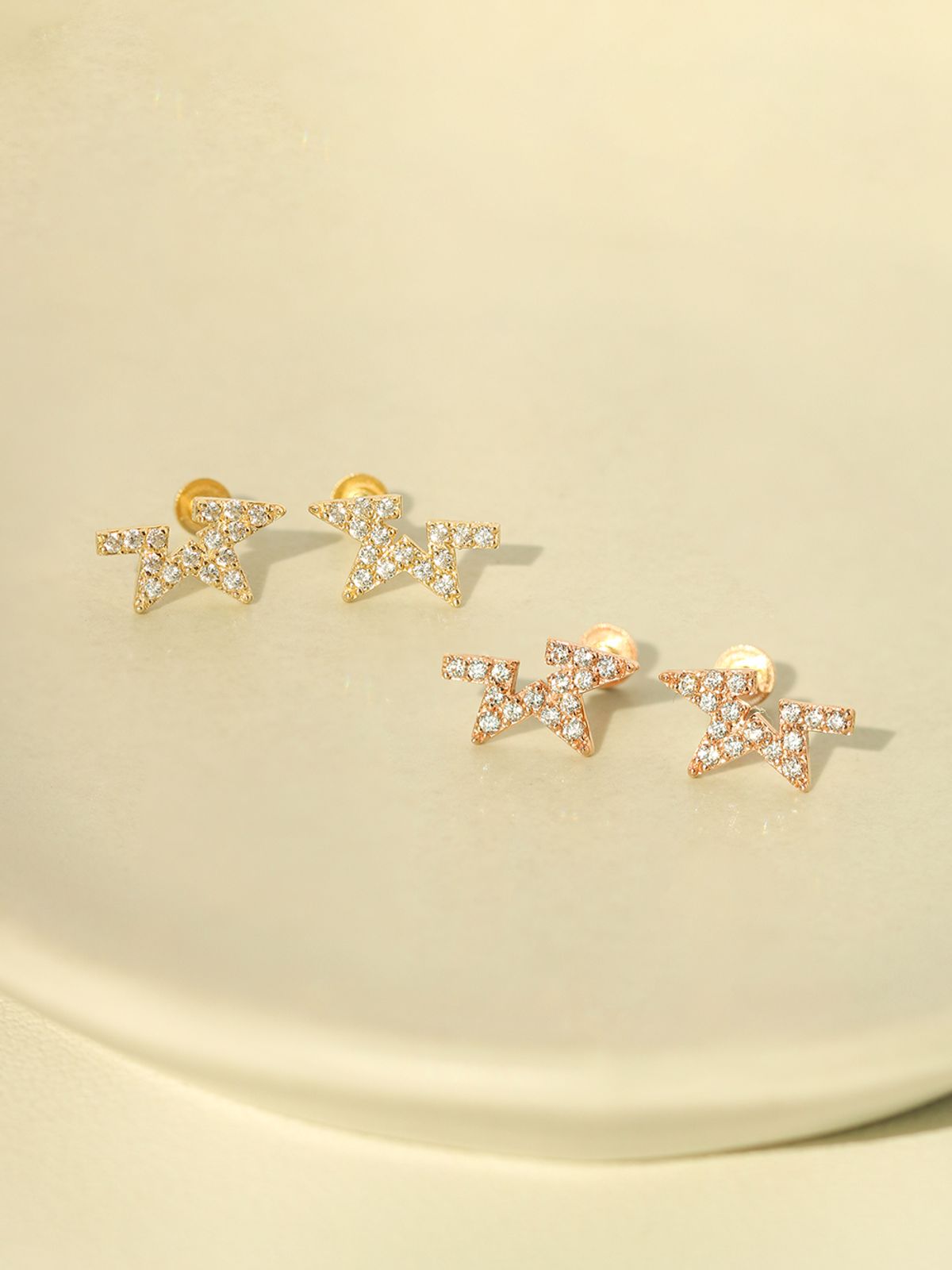 미니멀피어싱(MINIMALPIERCING) 14K 인터널 언발 큐빅 별 라블렛 피어싱