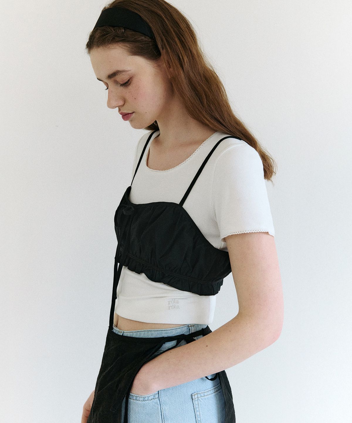 로라로라(ROLAROLA) COTTON BUSTIER TOP BLACK