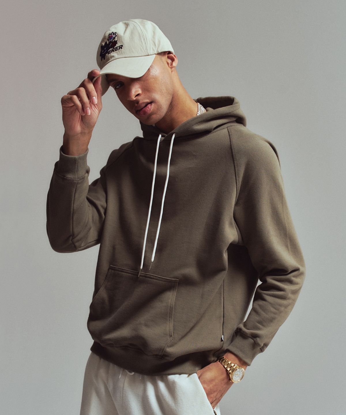 에르에르(ERER) [UN] Basic hoodie Khaki