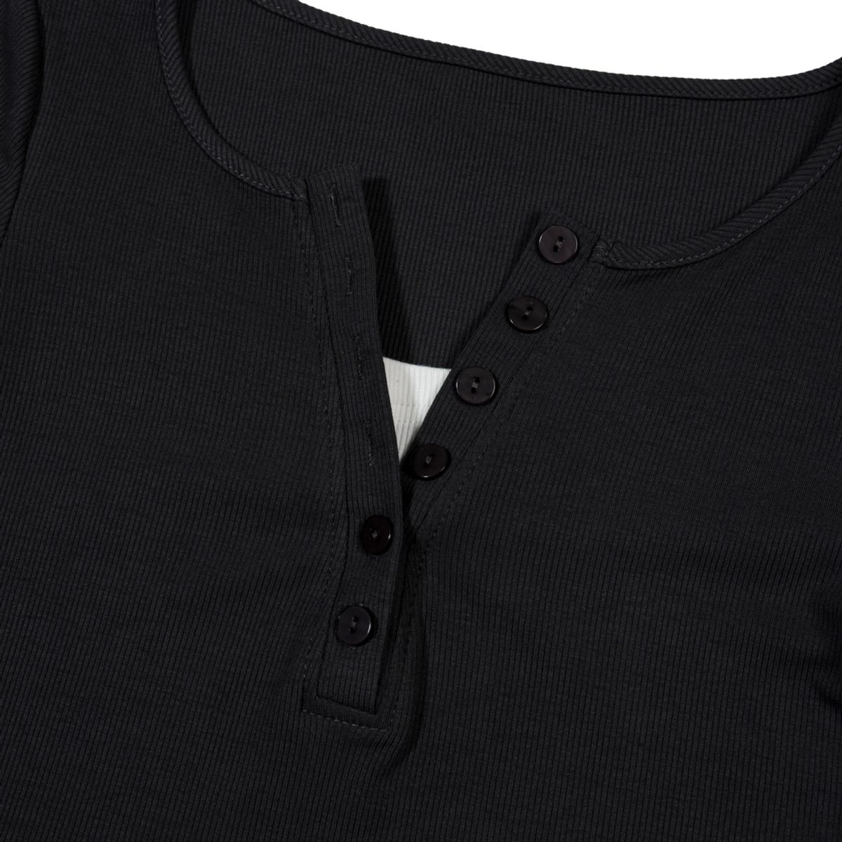 모아(MOAA) Layered Henley Tee (BLACK)