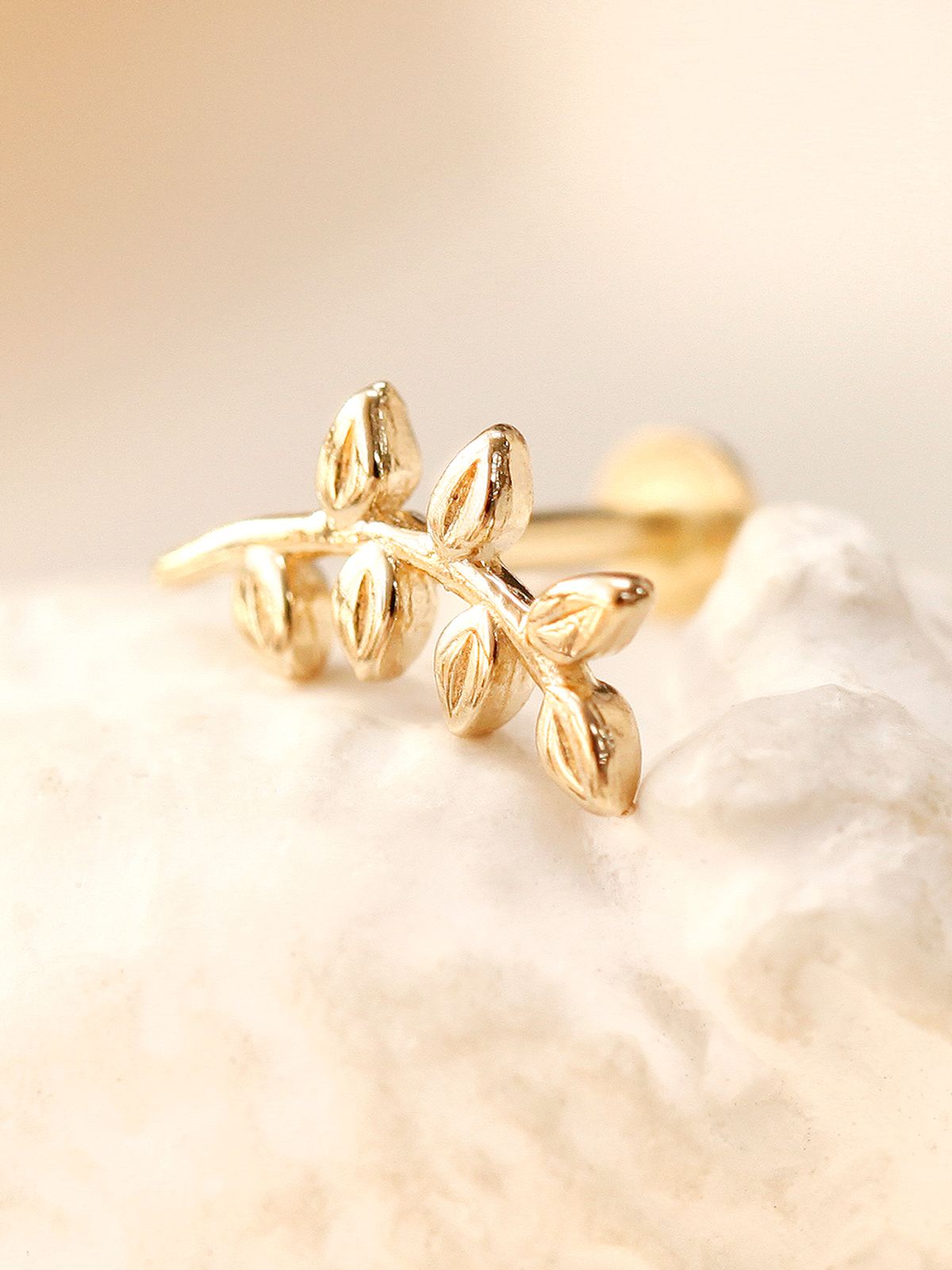 미니멀피어싱(MINIMALPIERCING) 14K 인터널 나뭇잎 라블렛 피어싱
