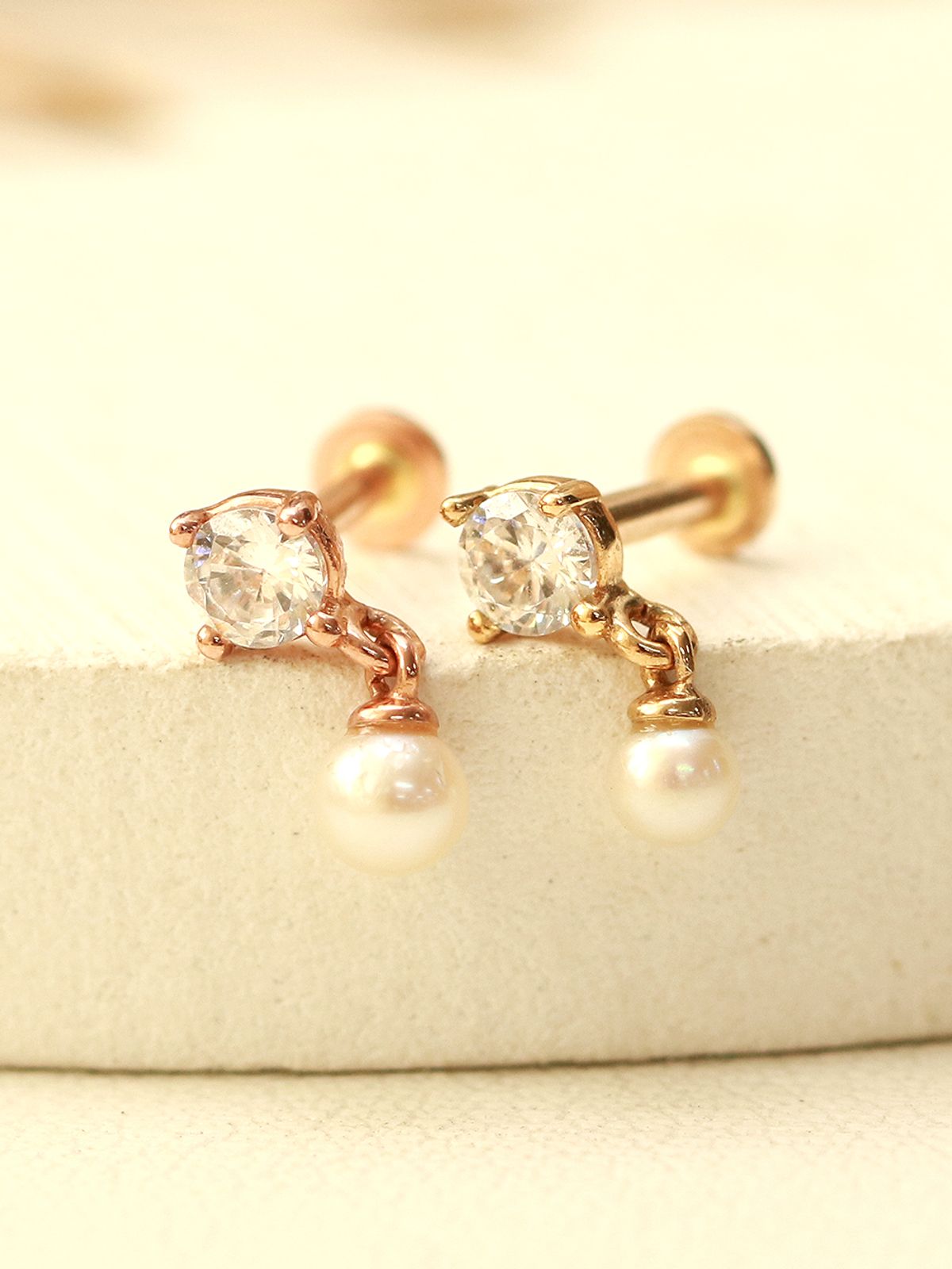 미니멀피어싱(MINIMALPIERCING) 14K 인터널 큐빅 드롭 담수 진주 피어싱