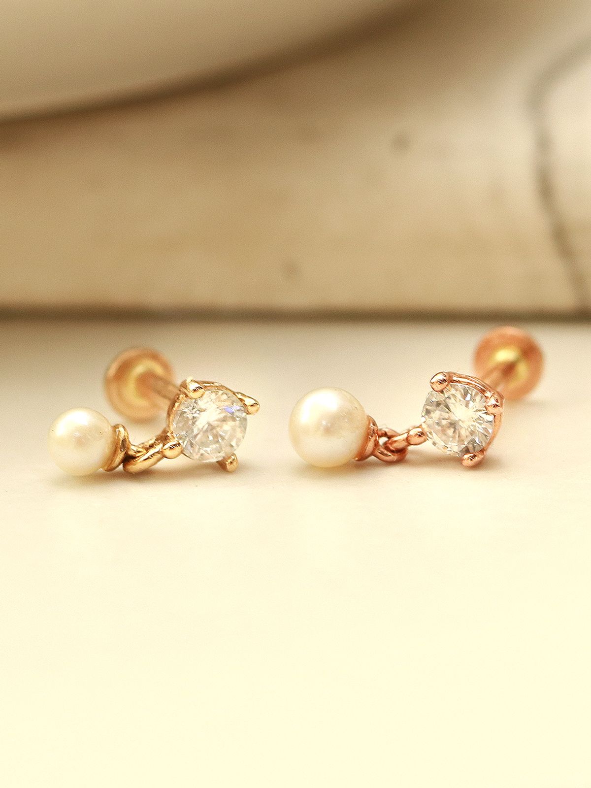 미니멀피어싱(MINIMALPIERCING) 14K 인터널 큐빅 드롭 담수 진주 피어싱