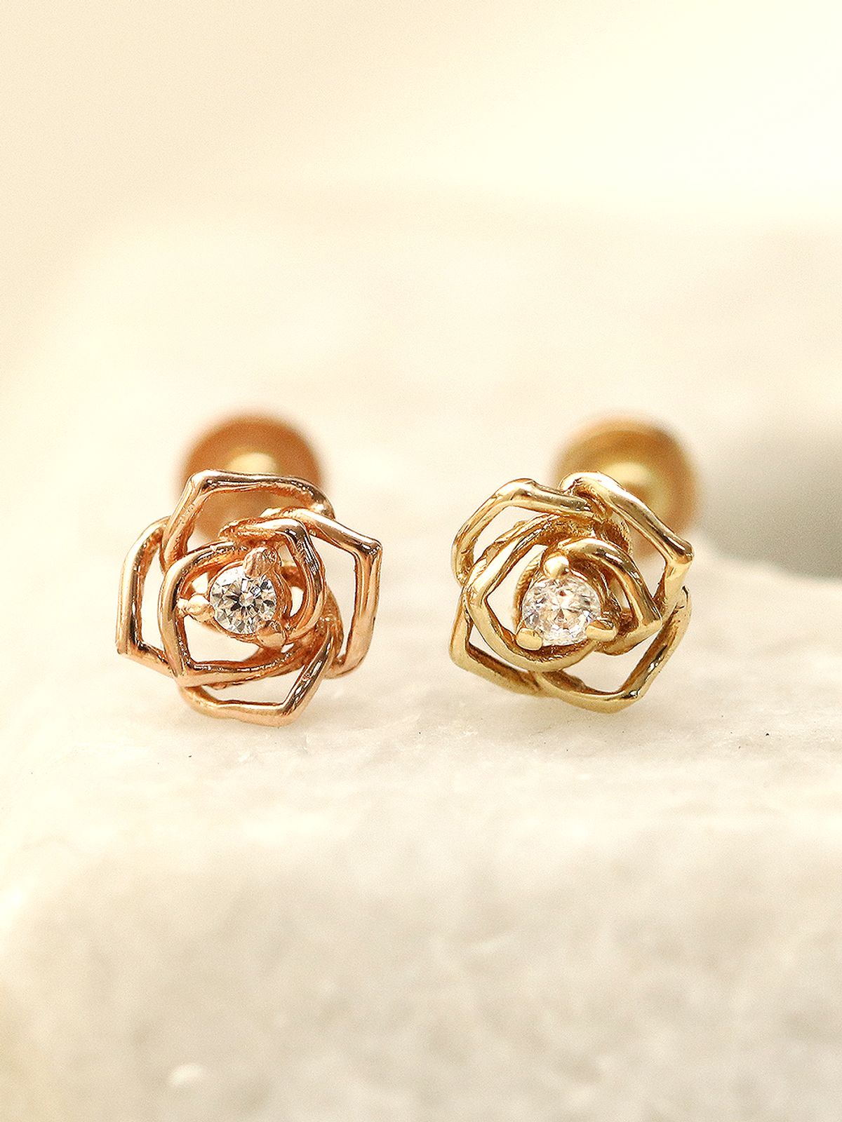 미니멀피어싱(MINIMALPIERCING) 14K 인터널 미니 큐빅 장미 라블렛 피어싱