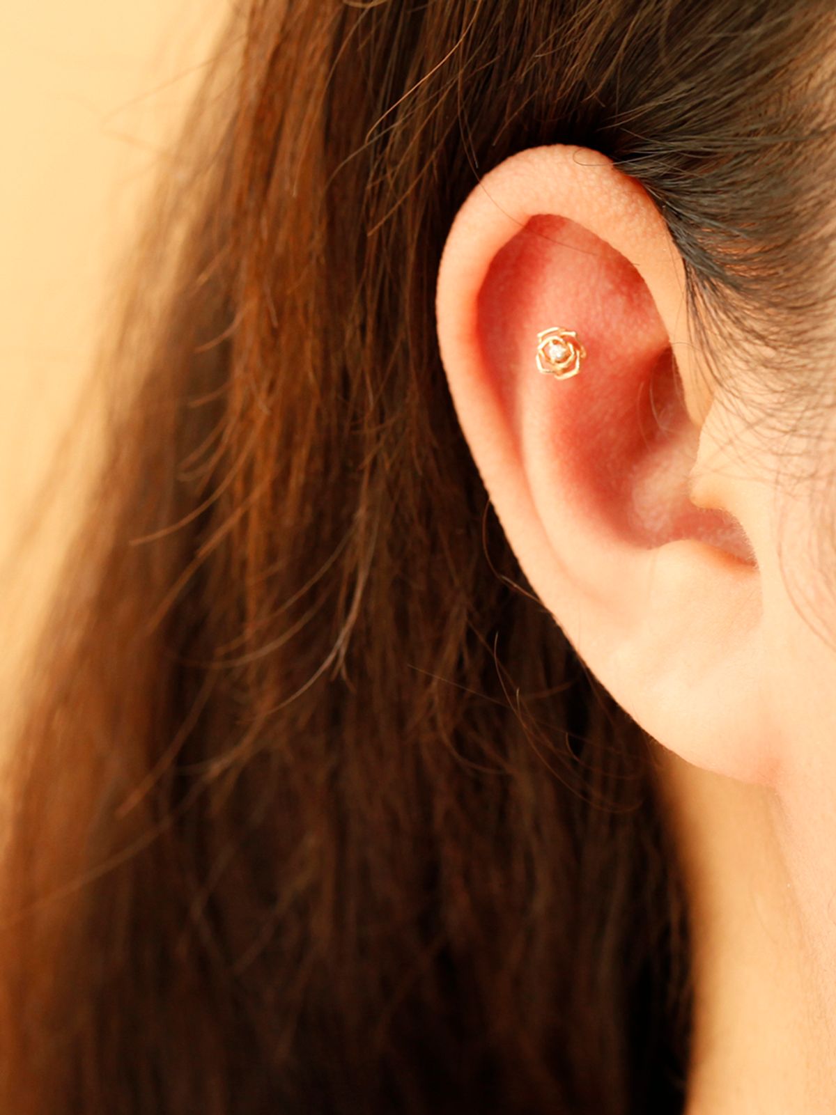 미니멀피어싱(MINIMALPIERCING) 14K 입체 미니 장미 피어싱 귀걸이