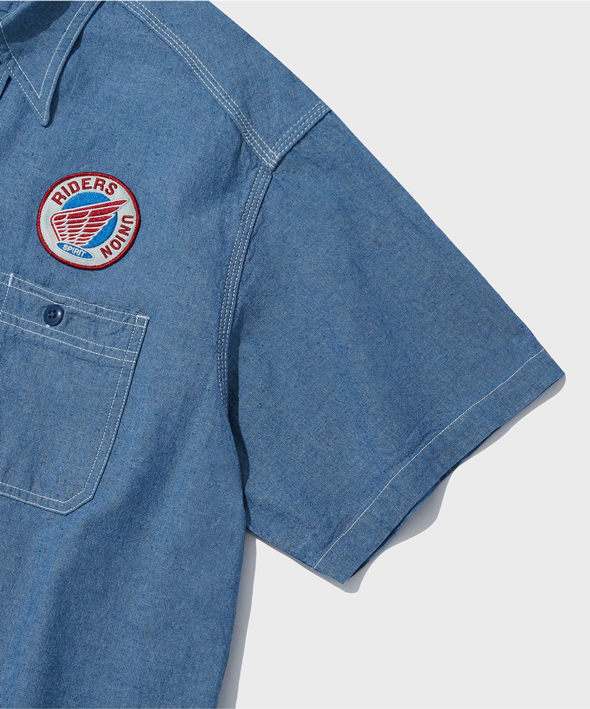 아웃스탠딩(OUTSTANDING) WAPPEN CHAMBRAY WORK HALF SHIRT_L.BLUE