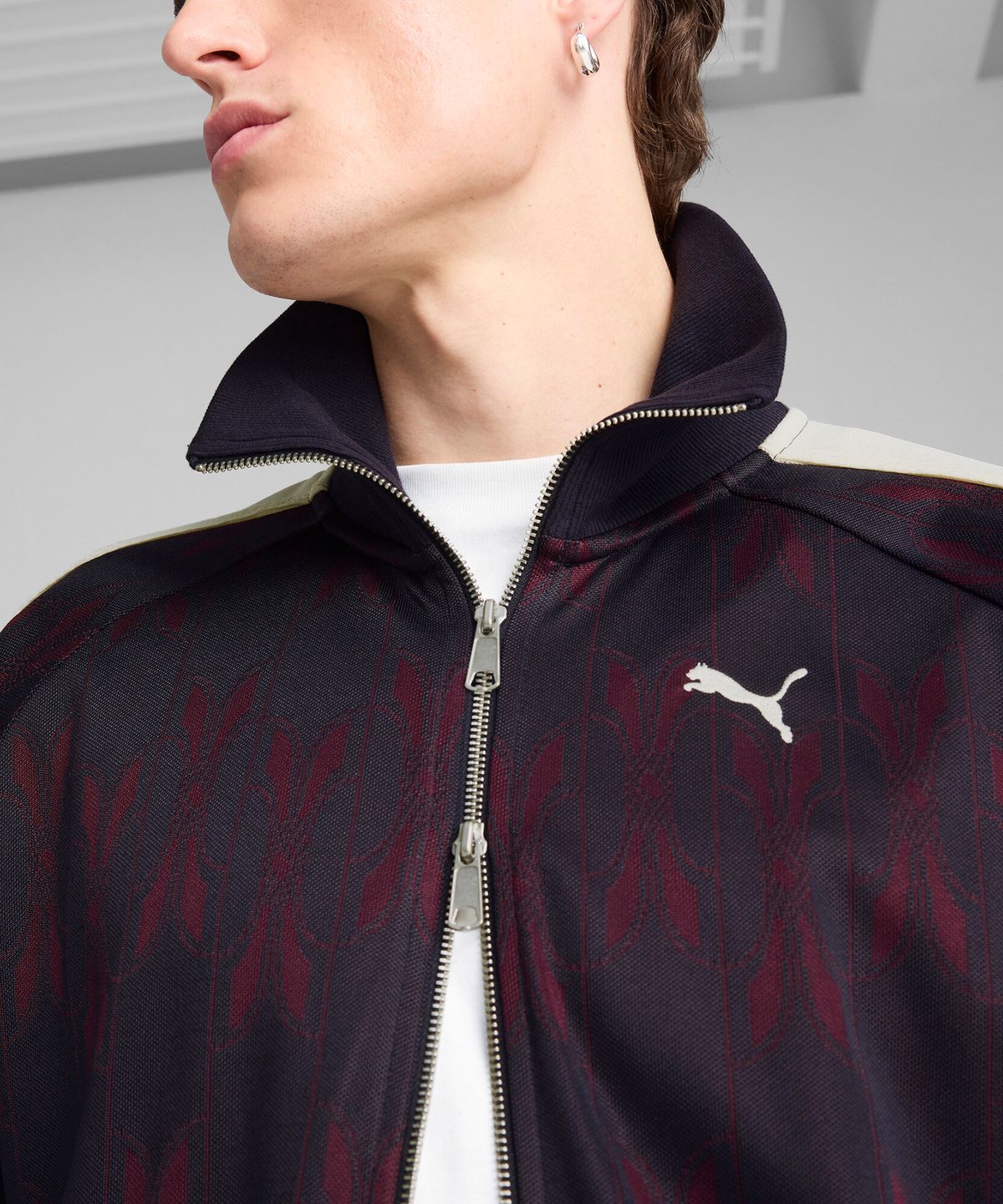 푸마(PUMA) 네버원 V T7 트랙 자켓 - 뉴네이비 / 631491-16