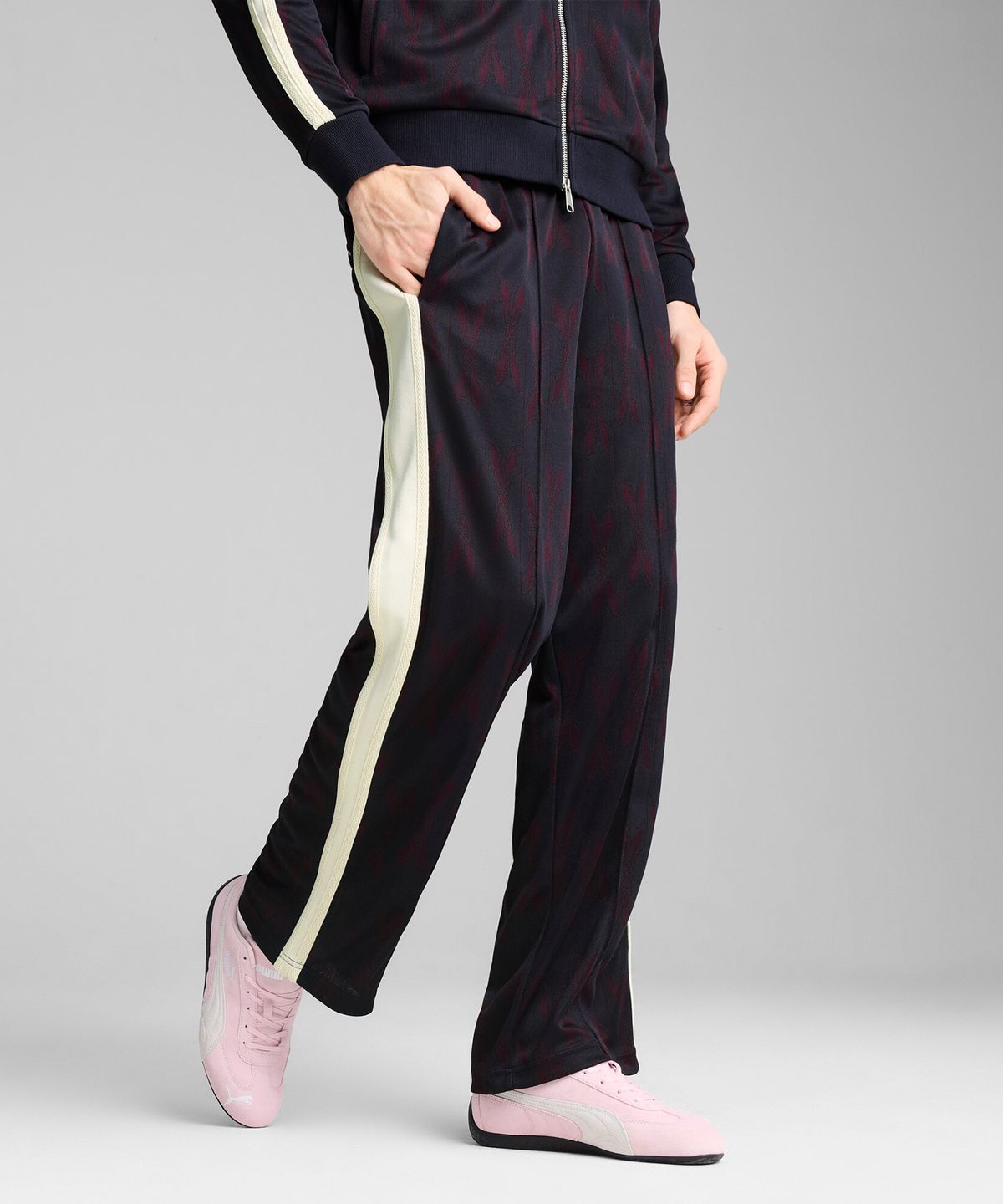 푸마(PUMA) 네버원 V T7 트랙 팬츠 - 뉴네이비 / 631492-16