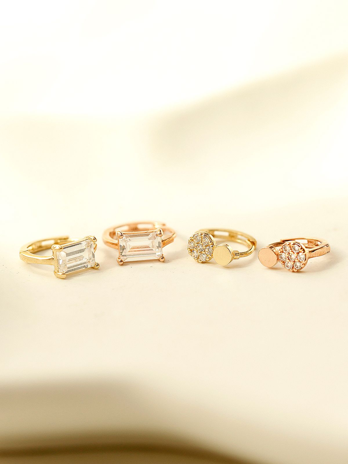 미니멀피어싱(MINIMALPIERCING) 14K 미니 큐빅 귓바퀴 원터치 링 피어싱 귀걸이