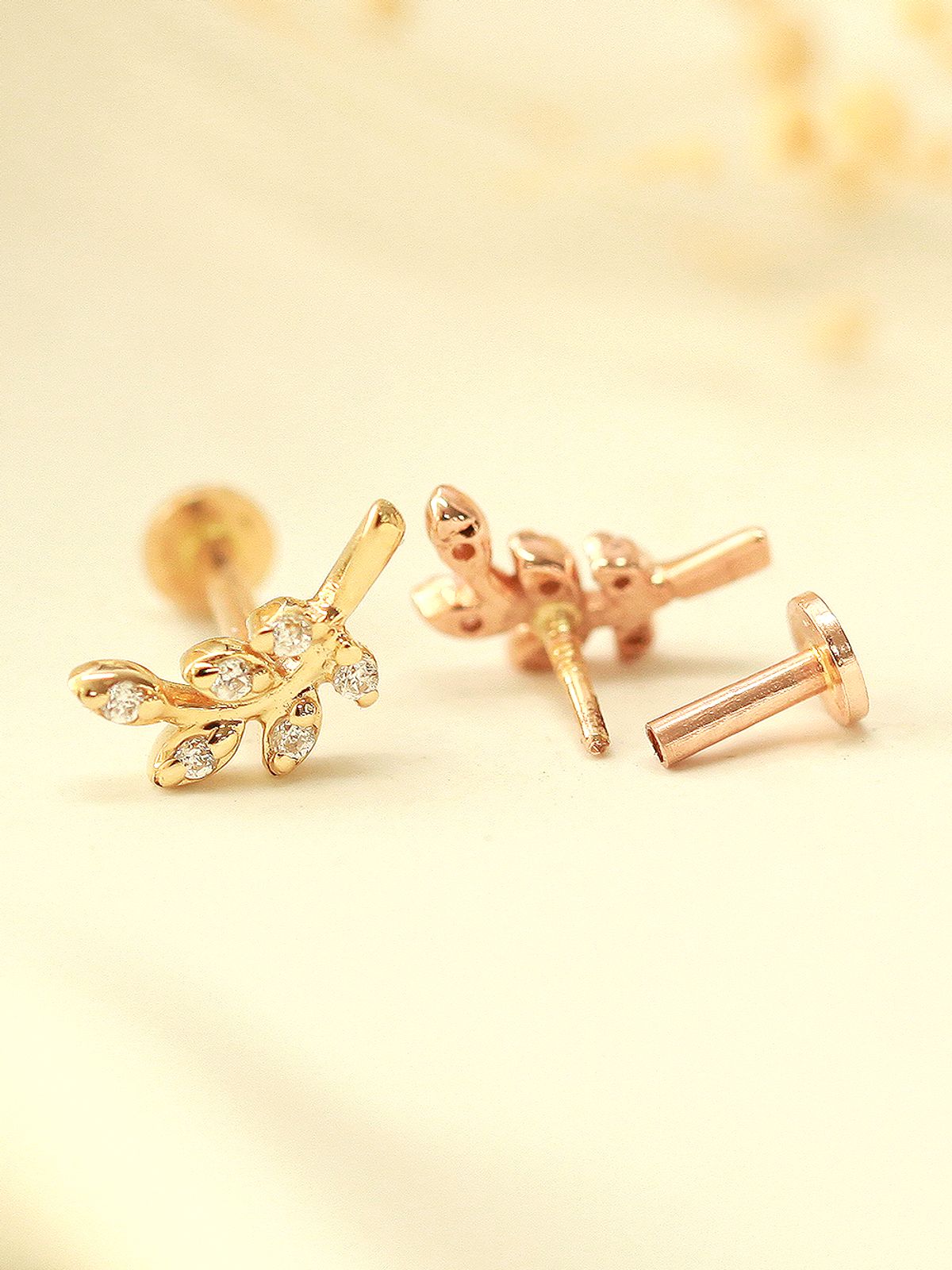미니멀피어싱(MINIMALPIERCING) 14K 인터널 큐빅잎 리프 라블렛 트라거스 피어싱