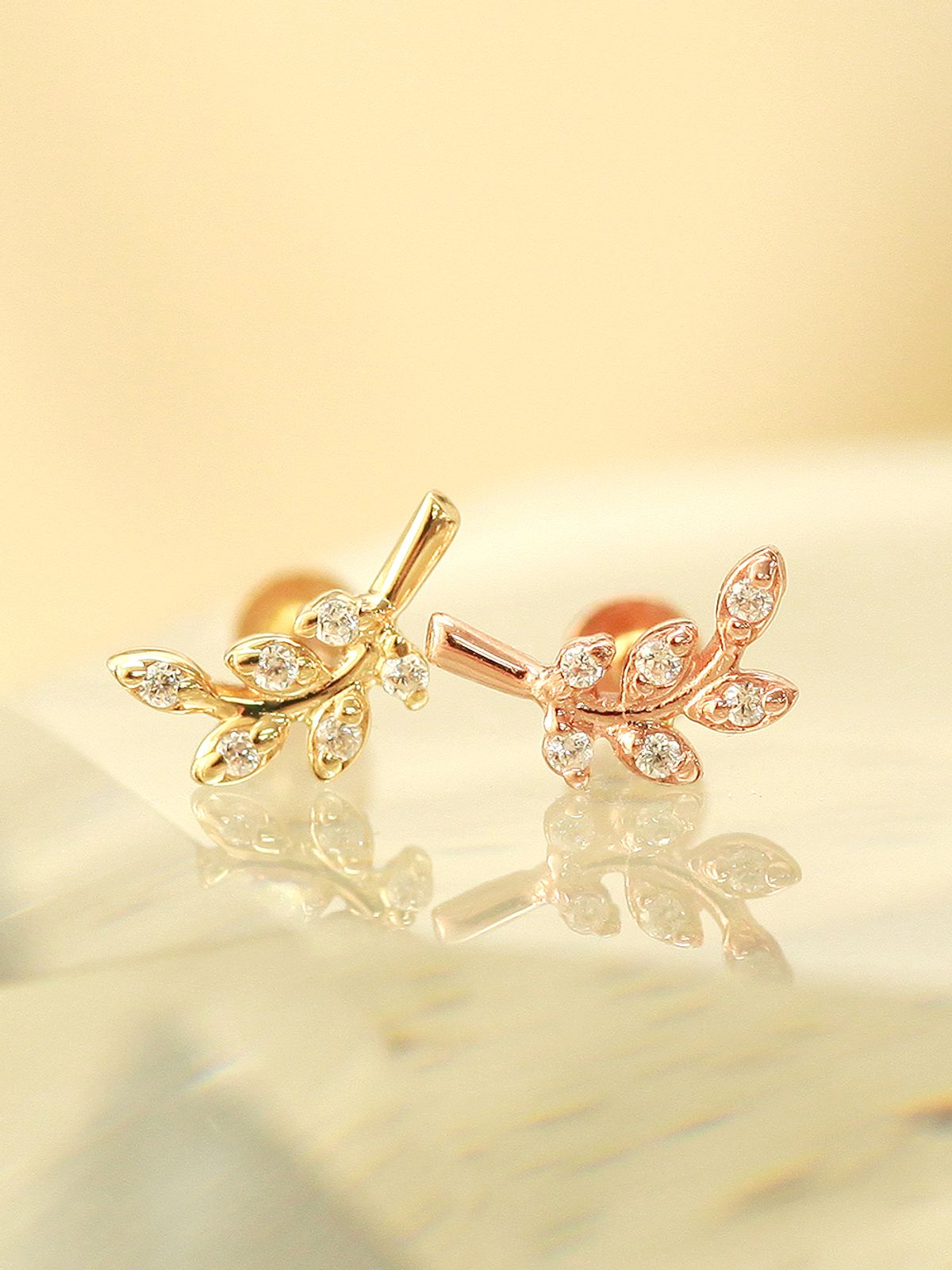 미니멀피어싱(MINIMALPIERCING) 14K 인터널 큐빅잎 리프 라블렛 트라거스 피어싱