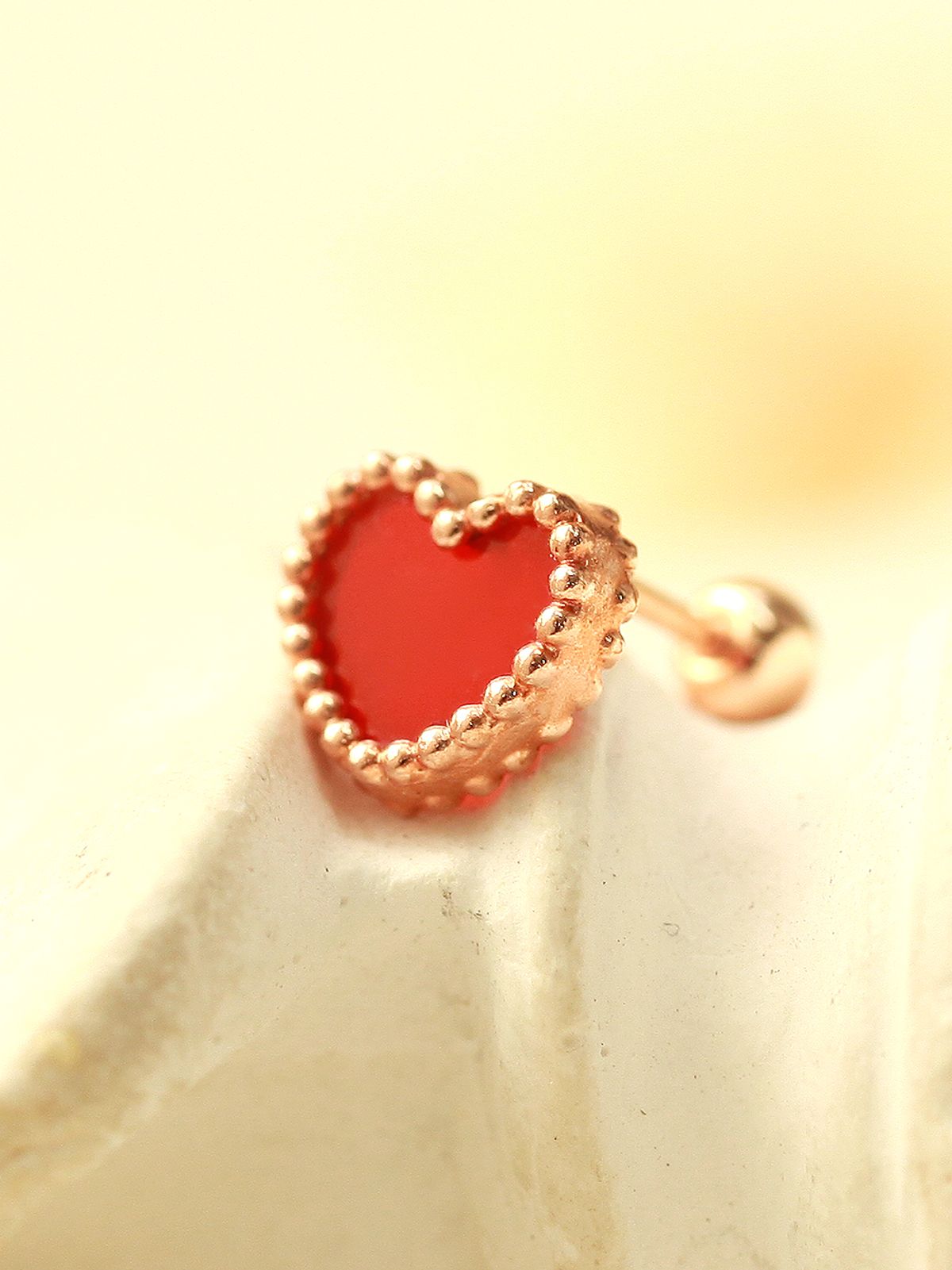 미니멀피어싱(MINIMALPIERCING) 14K 천연 자개 오닉스 하트 피어싱 귀걸이