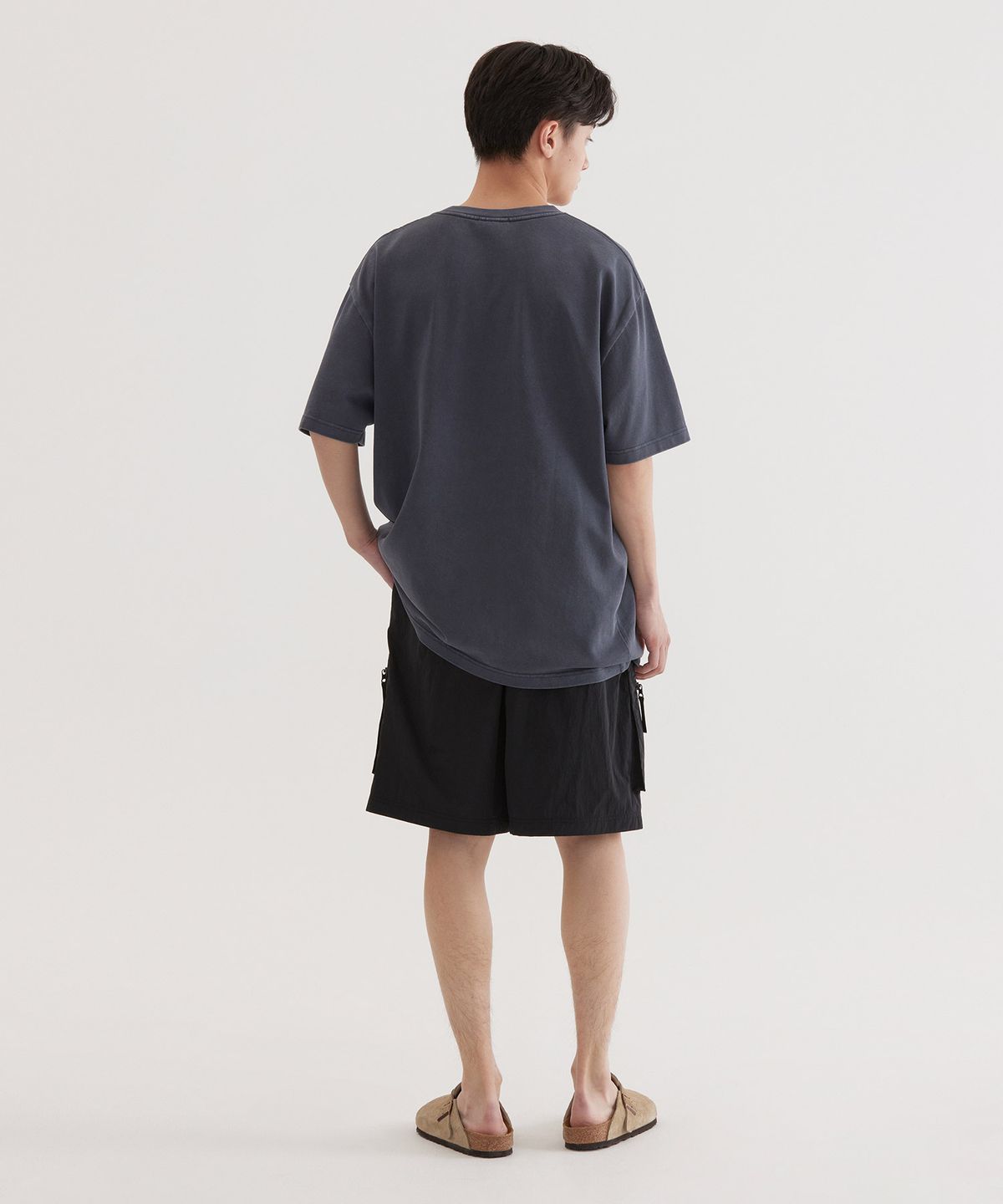 커버낫(COVERNAT) 아치 아플리케 다잉 티셔츠 Dark Navy
