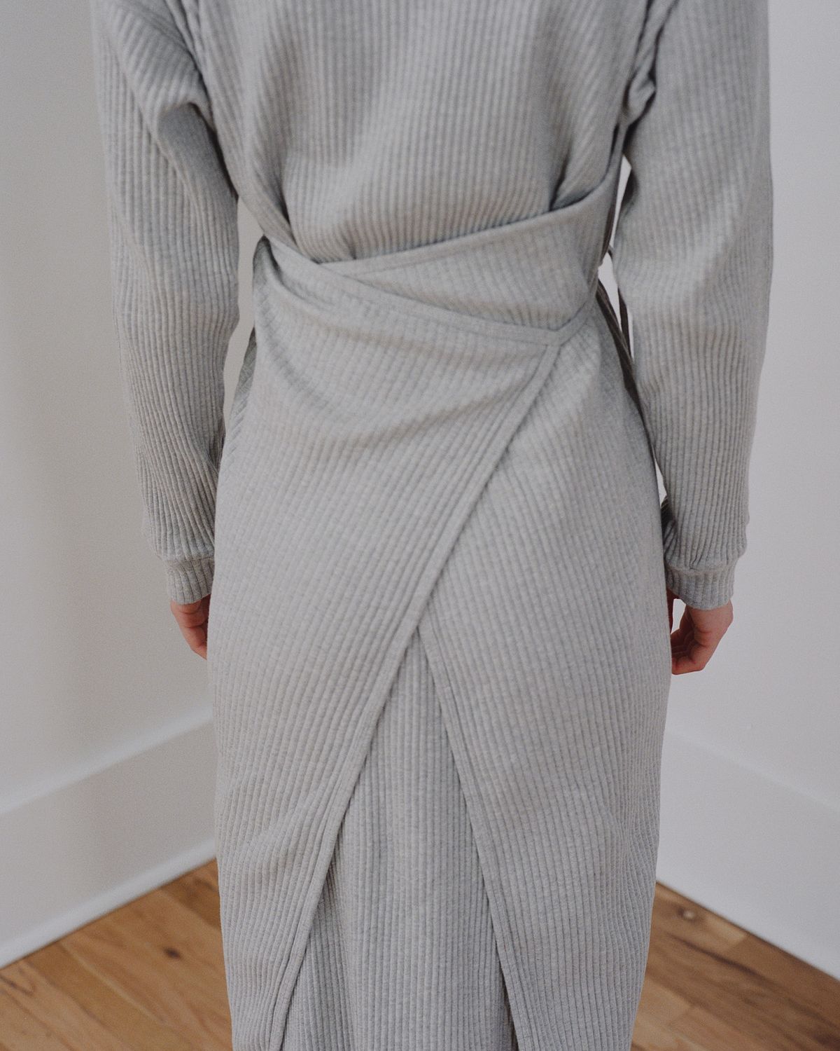 베이스레인지(BASERANGE) SHAW LONG SLEEVE KAFTAN (FLEECE RIB)