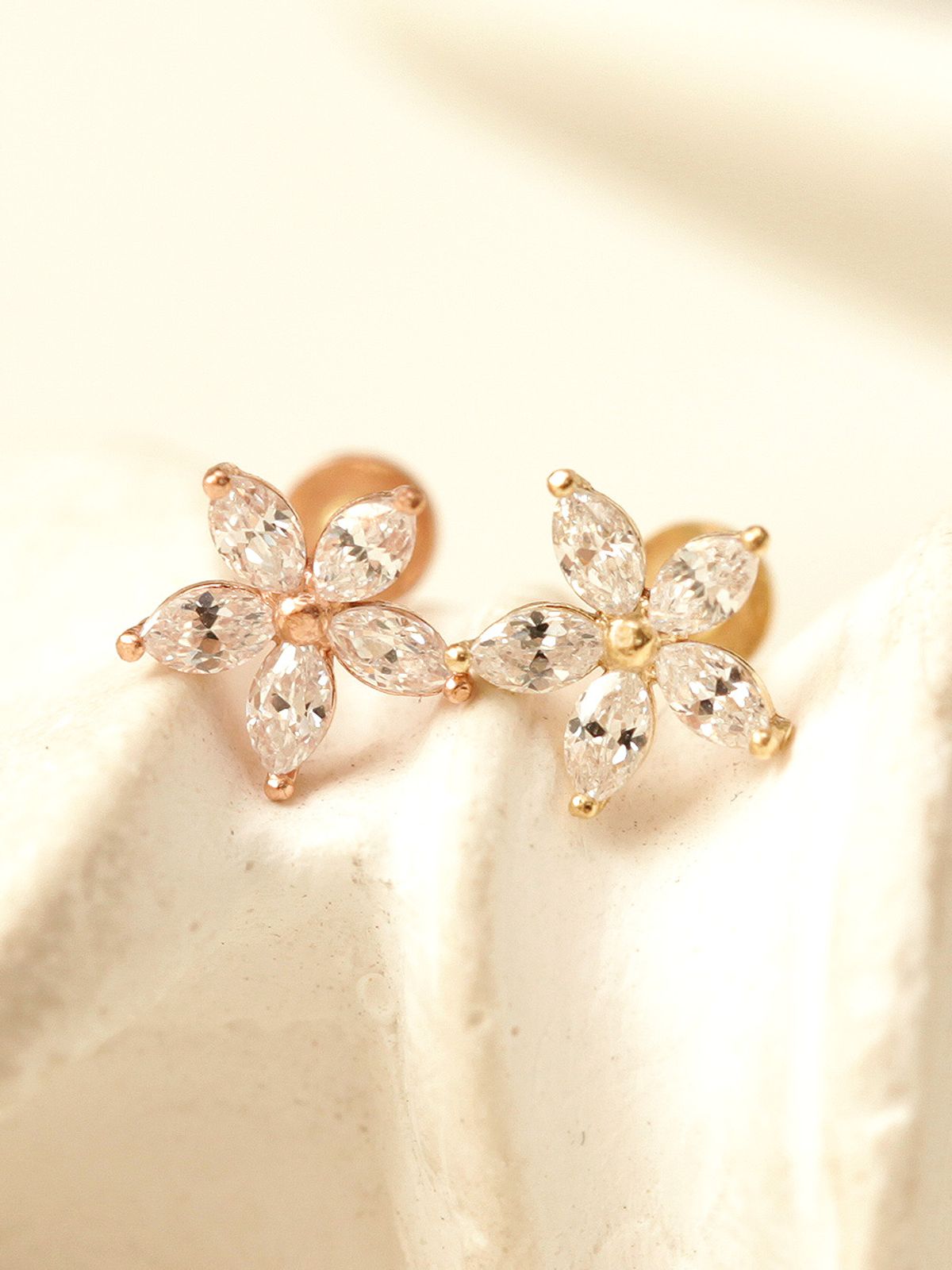 미니멀피어싱(MINIMALPIERCING) 14K 인터널 더블 플라워 라블렛 피어싱