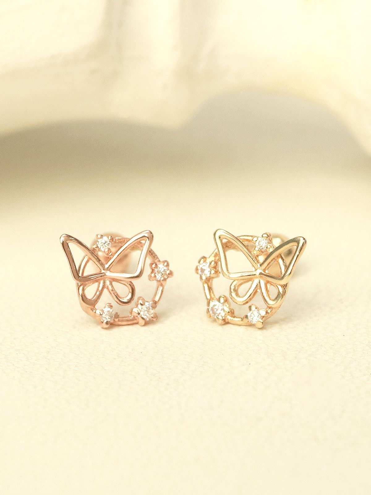 미니멀피어싱(MINIMALPIERCING) 14K 써클 큐빅 나비 피어싱 귀걸이