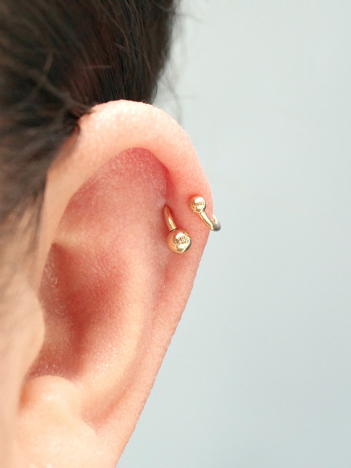 미니멀피어싱(MINIMALPIERCING) 14K 귓바퀴 트위스트 볼 피어싱 1.2두께