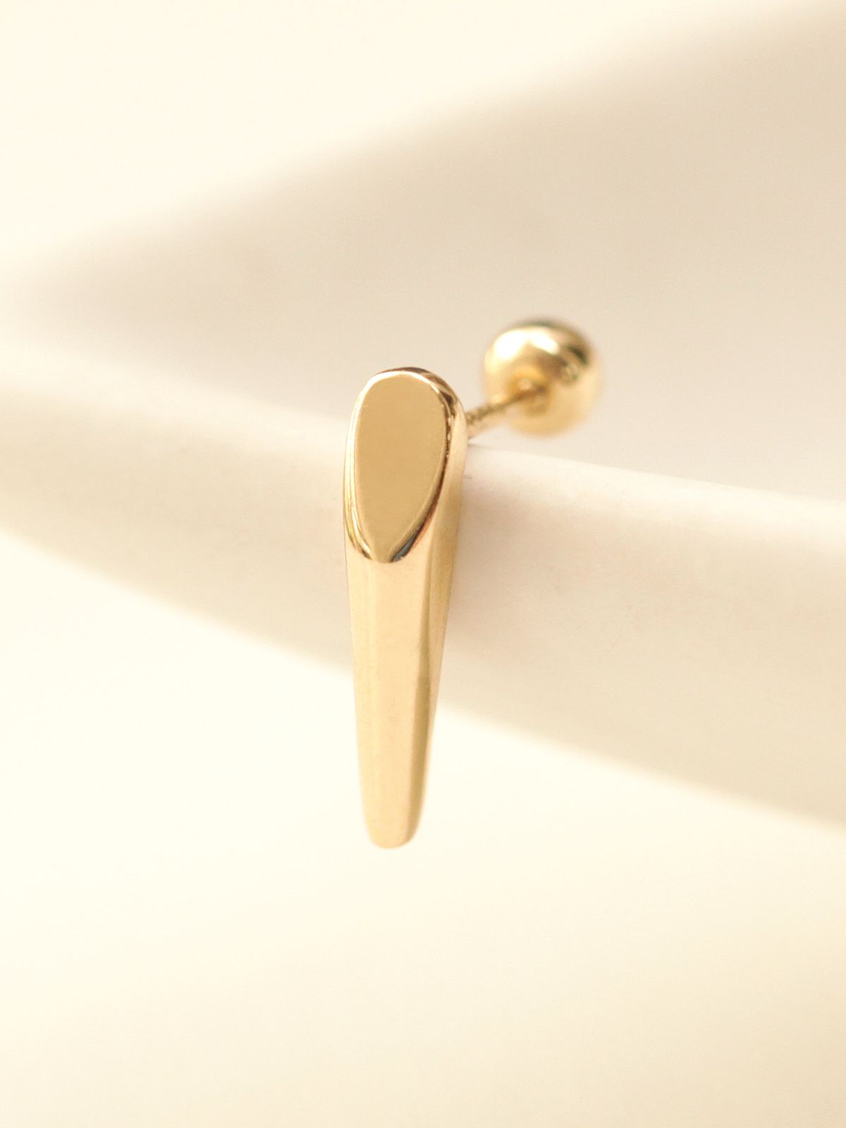미니멀피어싱(MINIMALPIERCING) 14K 볼륨 스틱 피어싱 귀걸이