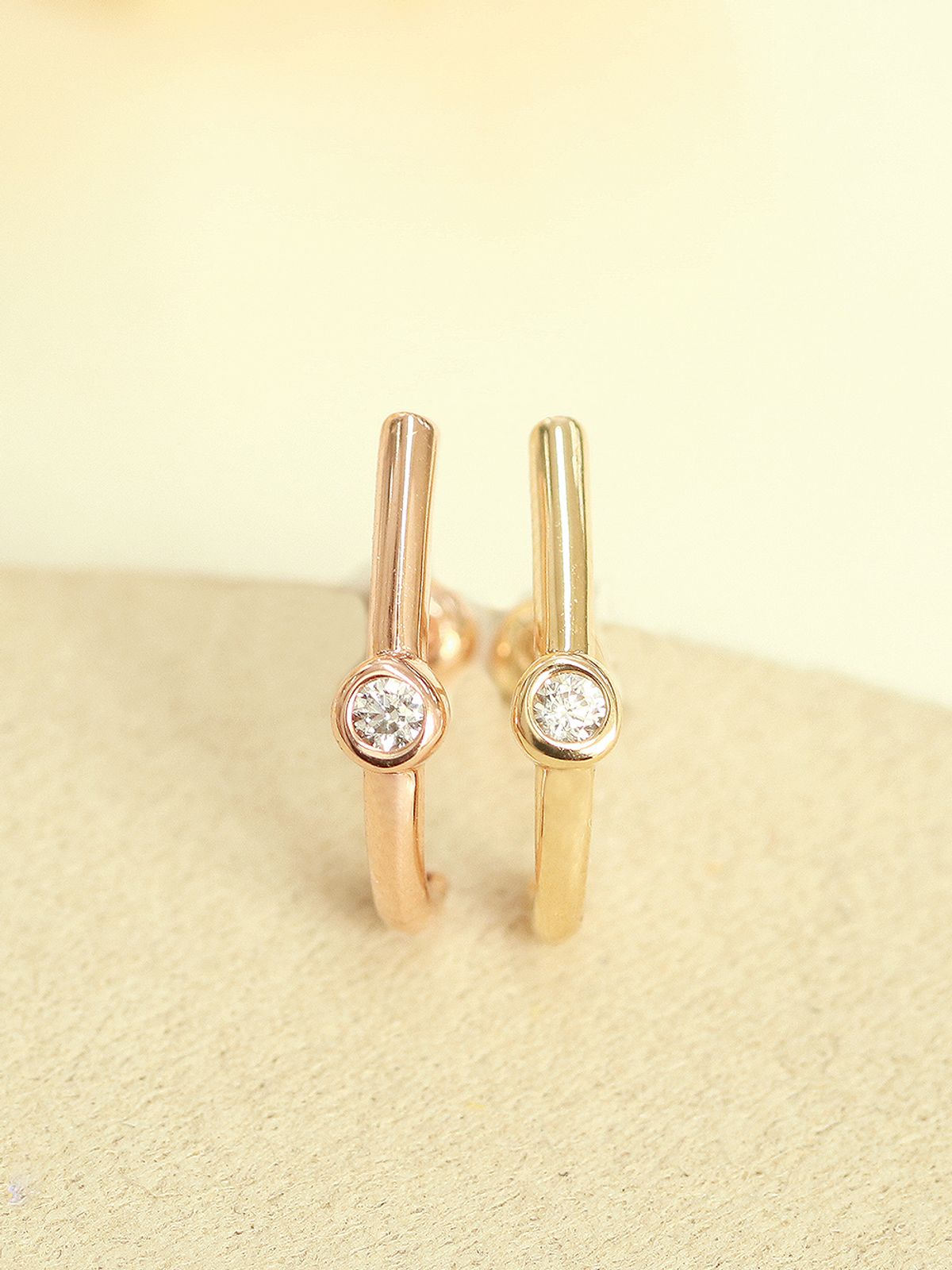 미니멀피어싱(MINIMALPIERCING) 14K 포인트 큐빅 하프 링피어싱 귀걸이