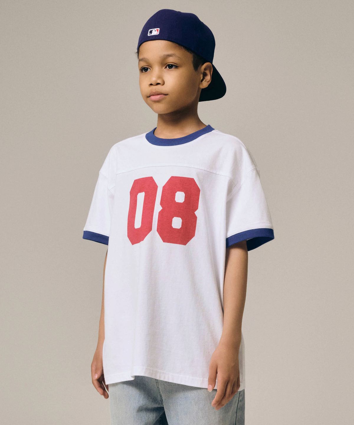 테이크이지 키즈(TAKEASY KIDS) 자이언트핏 링거 티셔츠 (화이트/배색네이비)