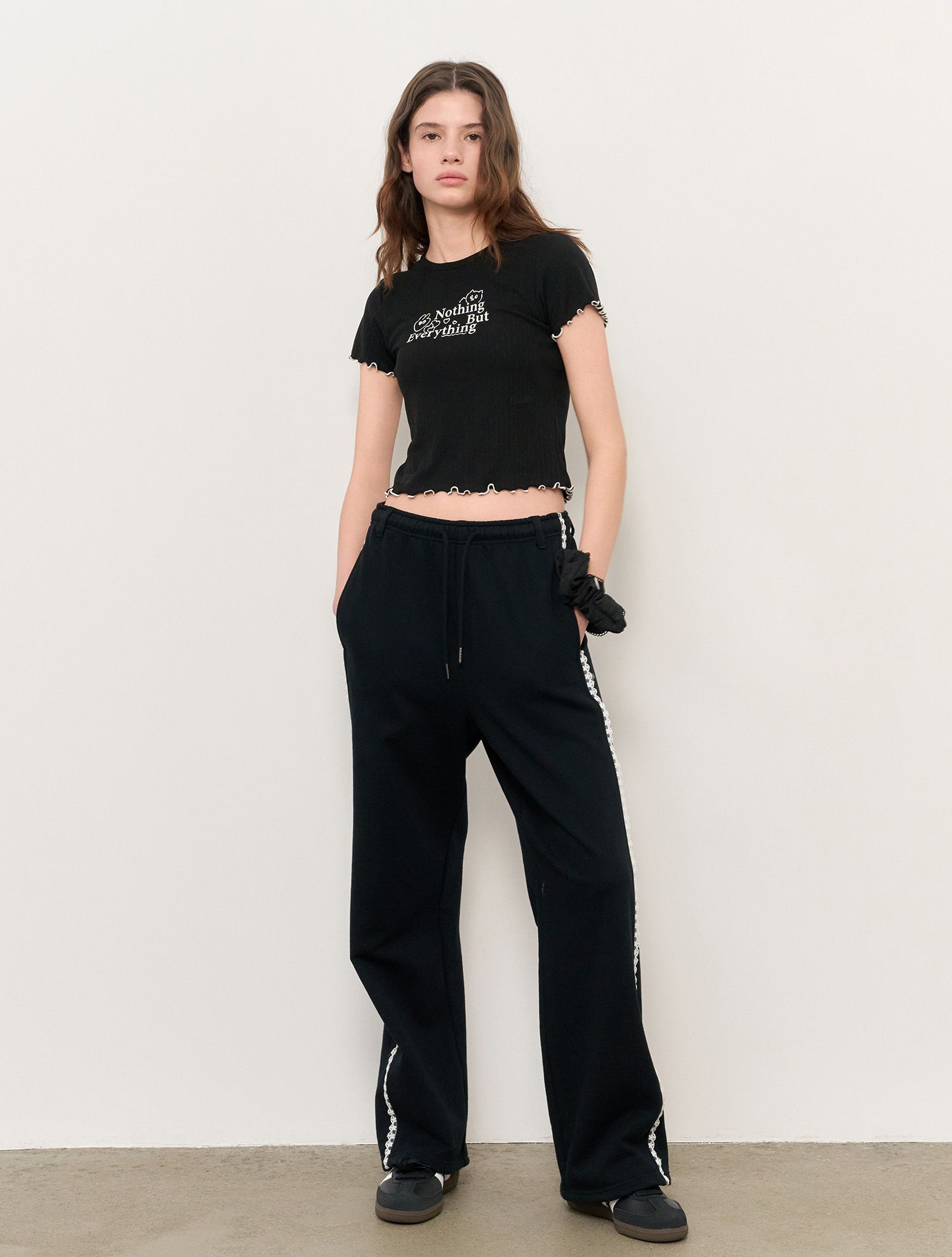 MUSINSA | GENERAL IDEA Eyelet Lettering Short Sleeve T-shirt