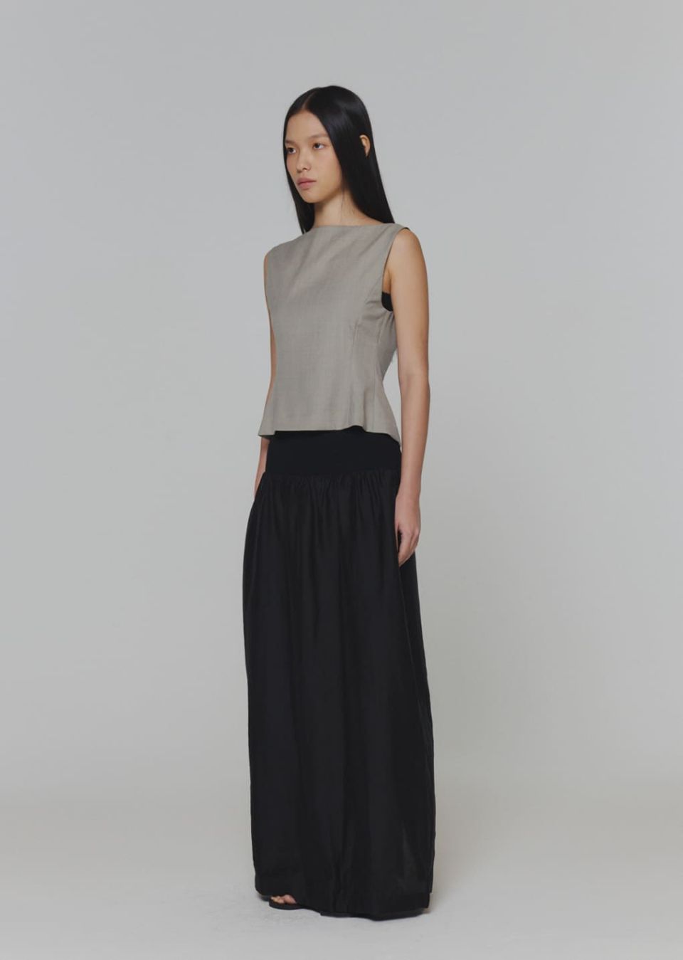 MUSINSA | AMOMENTO SCOOP NECK TWO WAY VEST