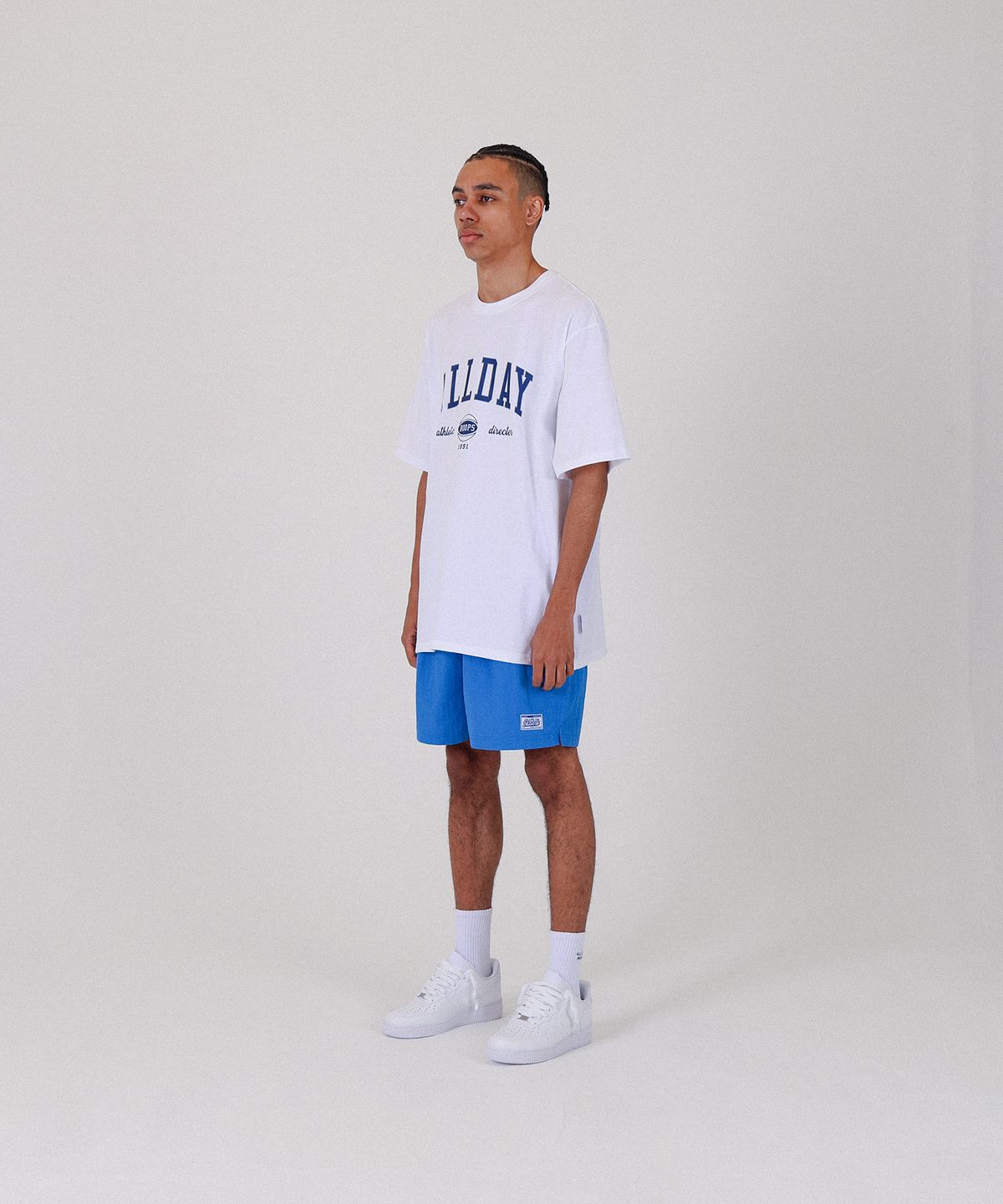 올데이훕스(ALL DAY HOOPS) 올데이 아치로고 반팔티 화이트