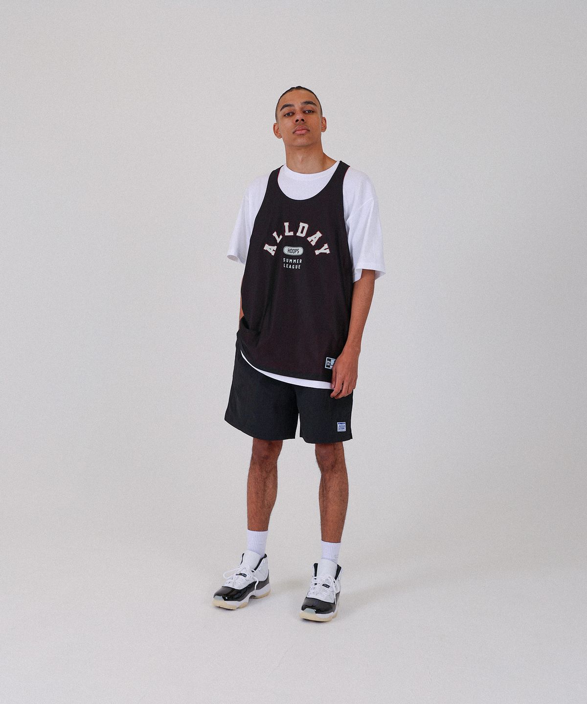 올데이훕스(ALL DAY HOOPS) ADH 아치로고 클래식 양면져지 [블랙/딥레드]