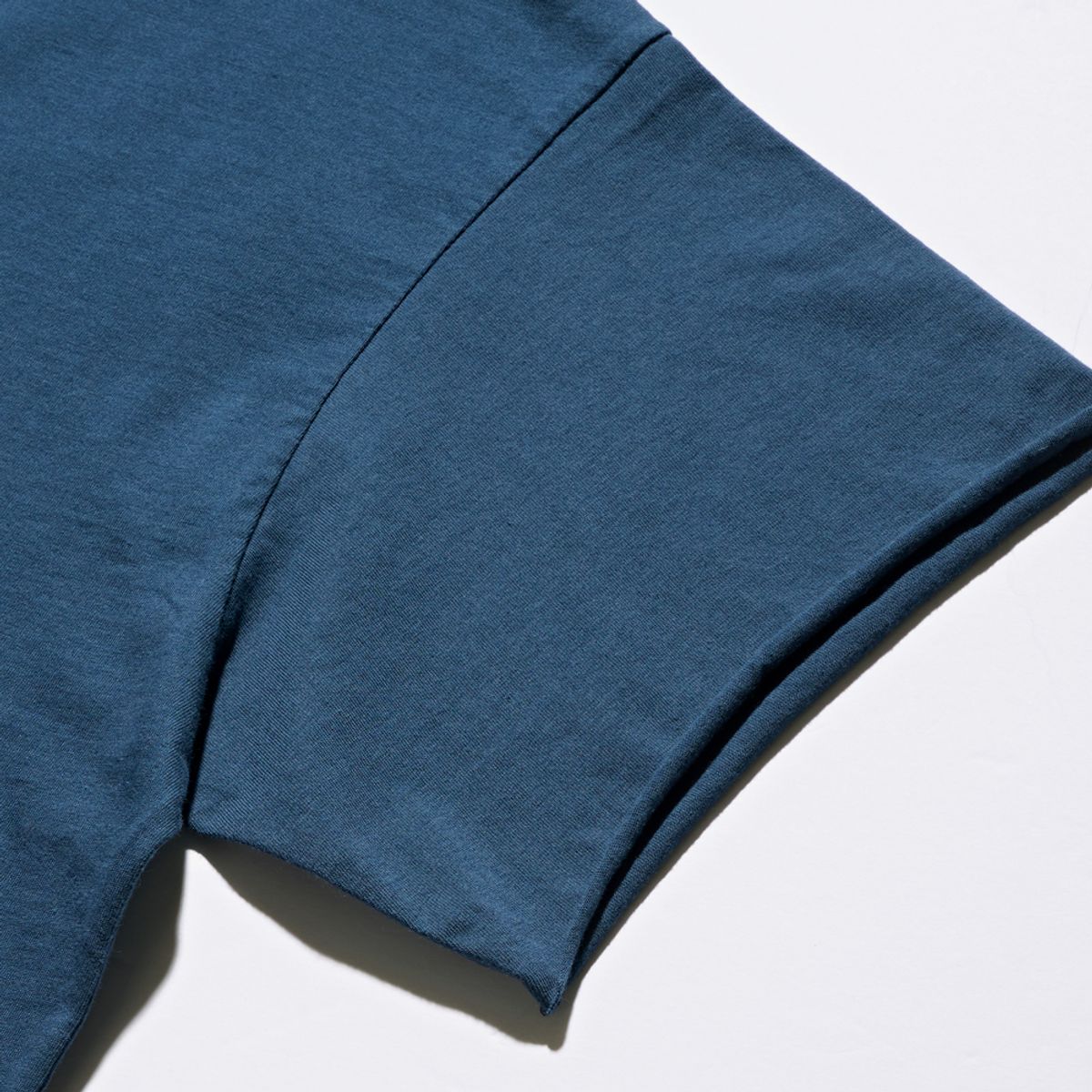 듀테로(DEUTERO) 듀크 반팔 티셔츠 빈티지 네이비 블루