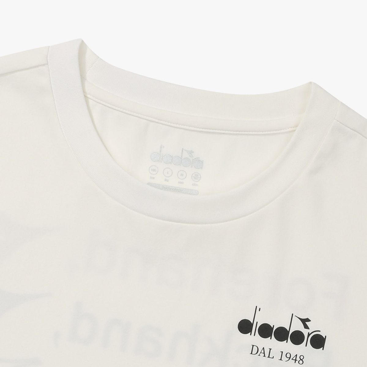 디아도라(diadora) AIRTEX 레터링 반팔 티셔츠 OFF WHITE