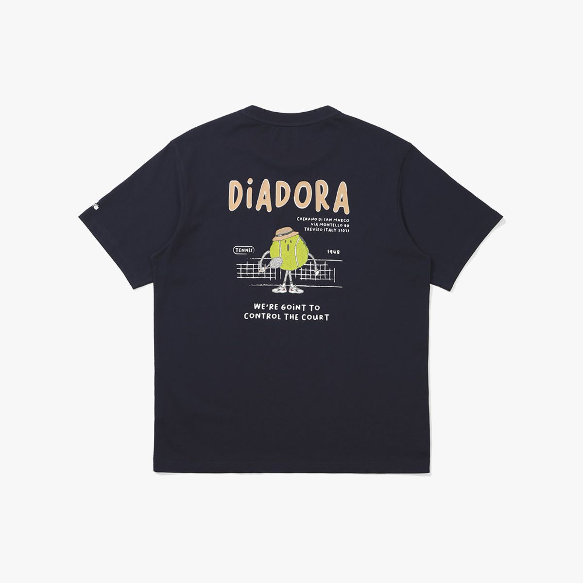 디아도라(diadora) 테니스볼 그래픽 반팔 티셔츠 NAVY