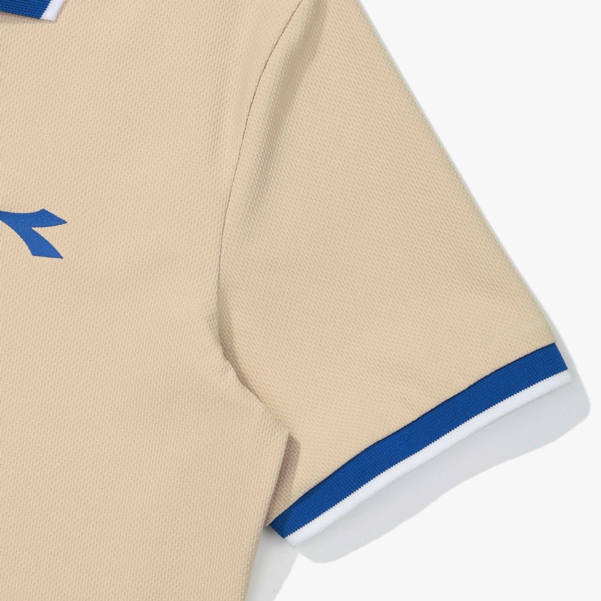디아도라(diadora) 클래식 테니스 카라 반팔 티셔츠 우먼 BEIGE
