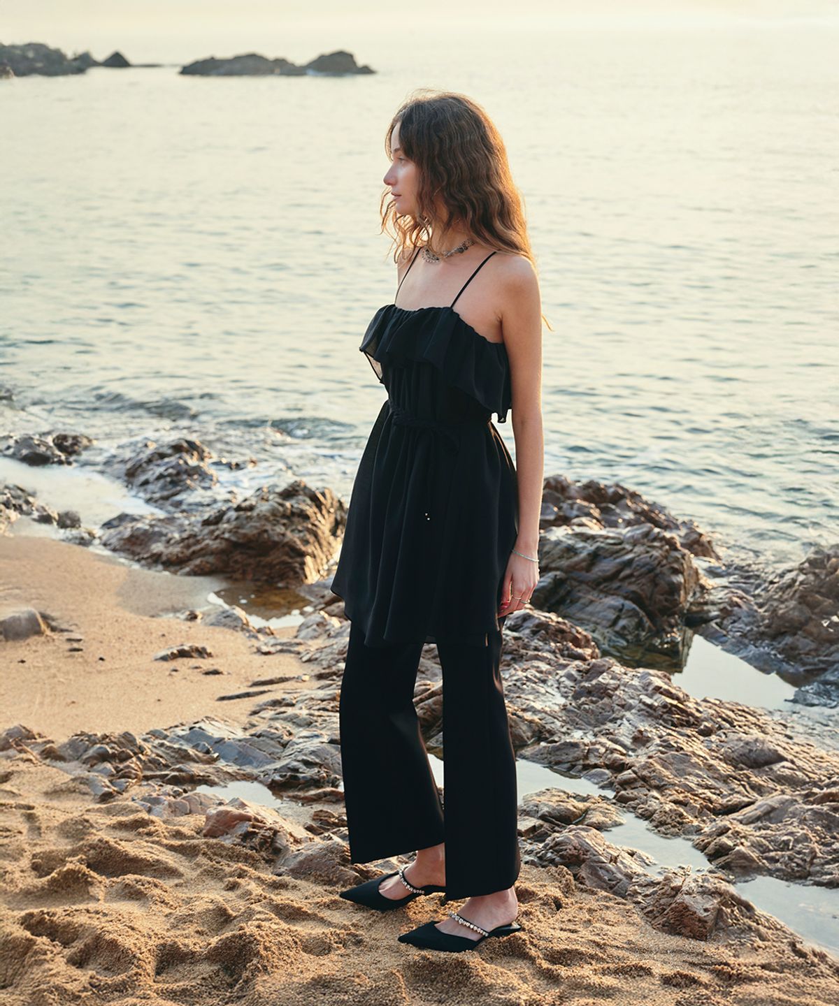 아이스가든에이오공팔(ICE GARDEN A.508) Ruffle Tea Dress_Black