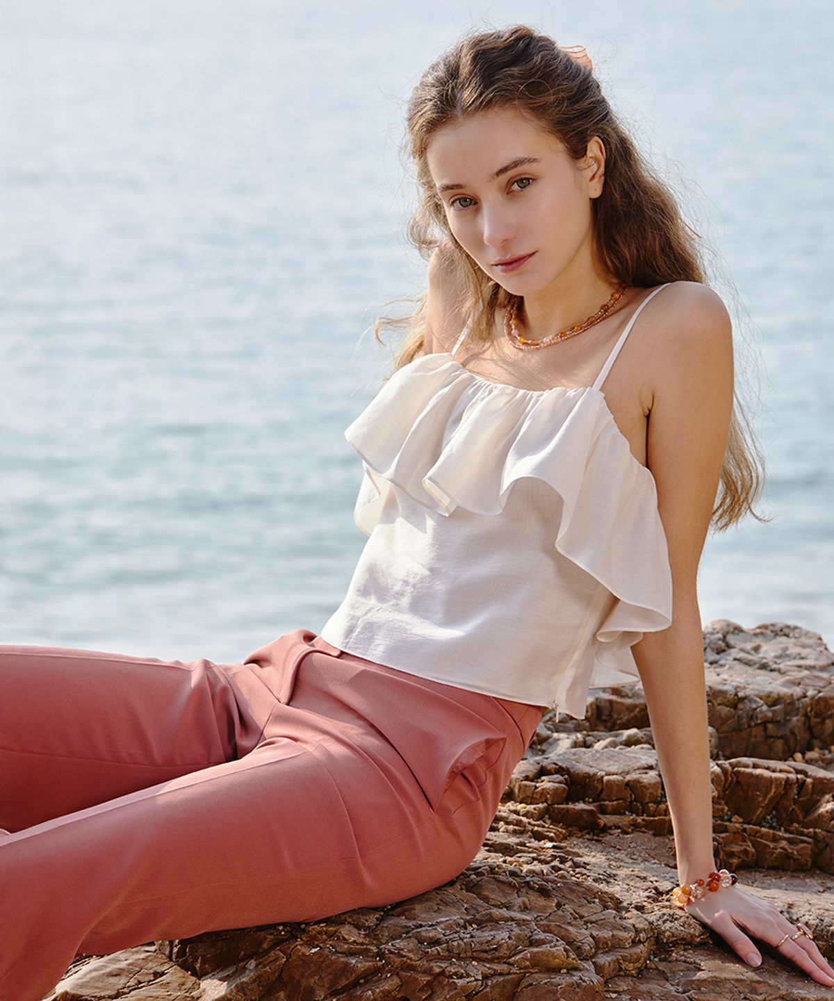 아이스가든에이오공팔(ICE GARDEN A.508) Ruffle Sleeveless Top_Sheer Apricot