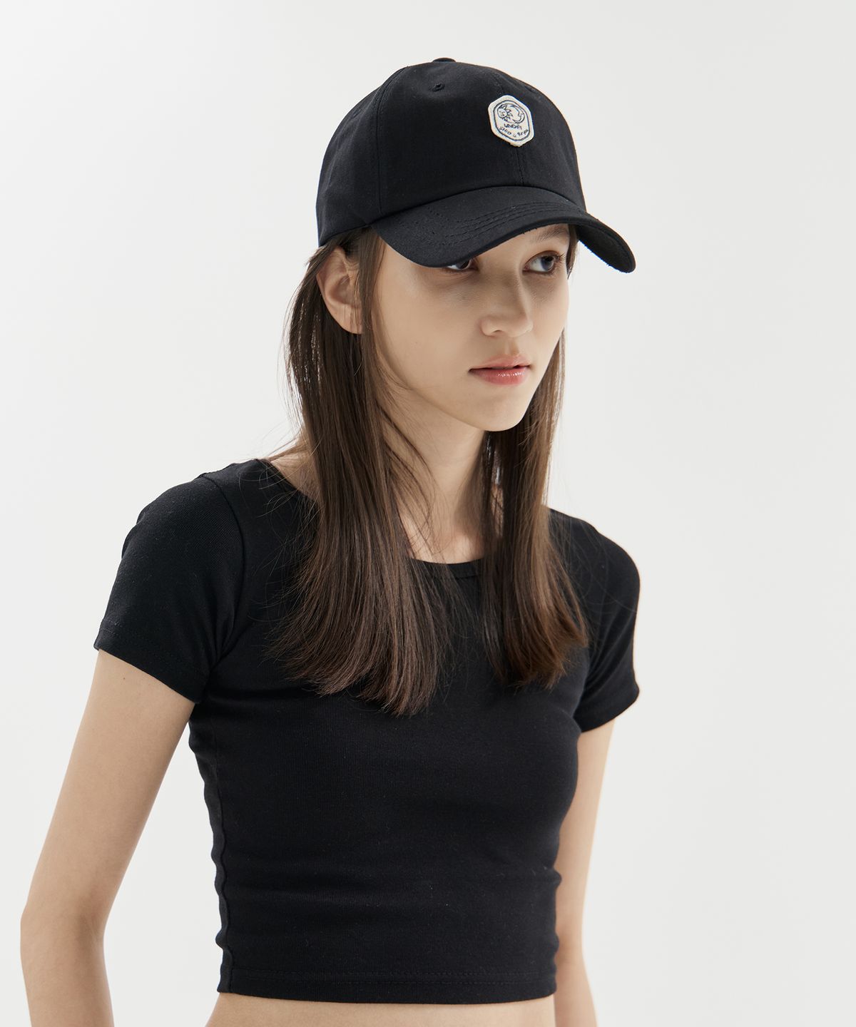 운트에이(UNDEI) 루나솔 볼캡 블랙